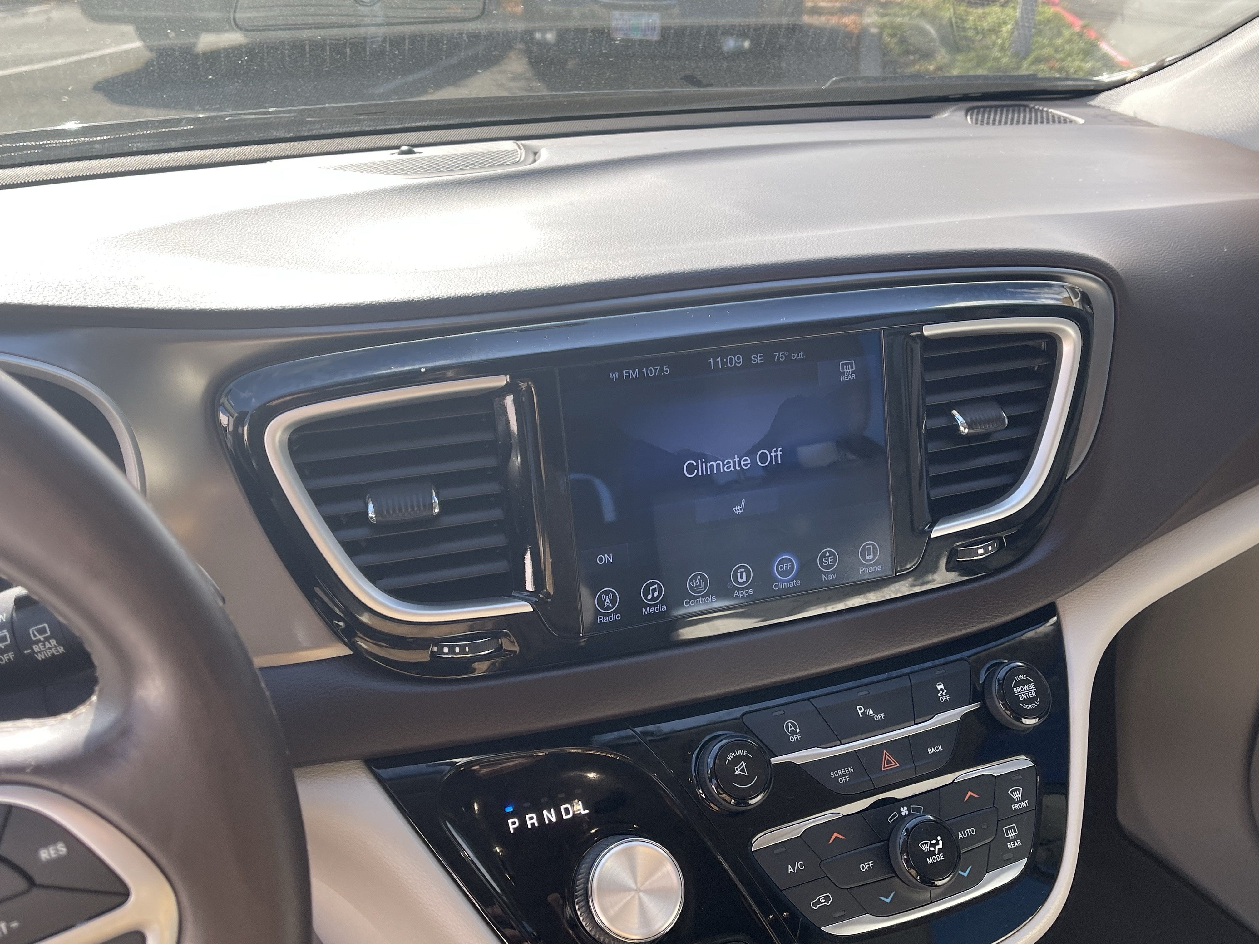 2017 Chrysler Pacifica Touring-L