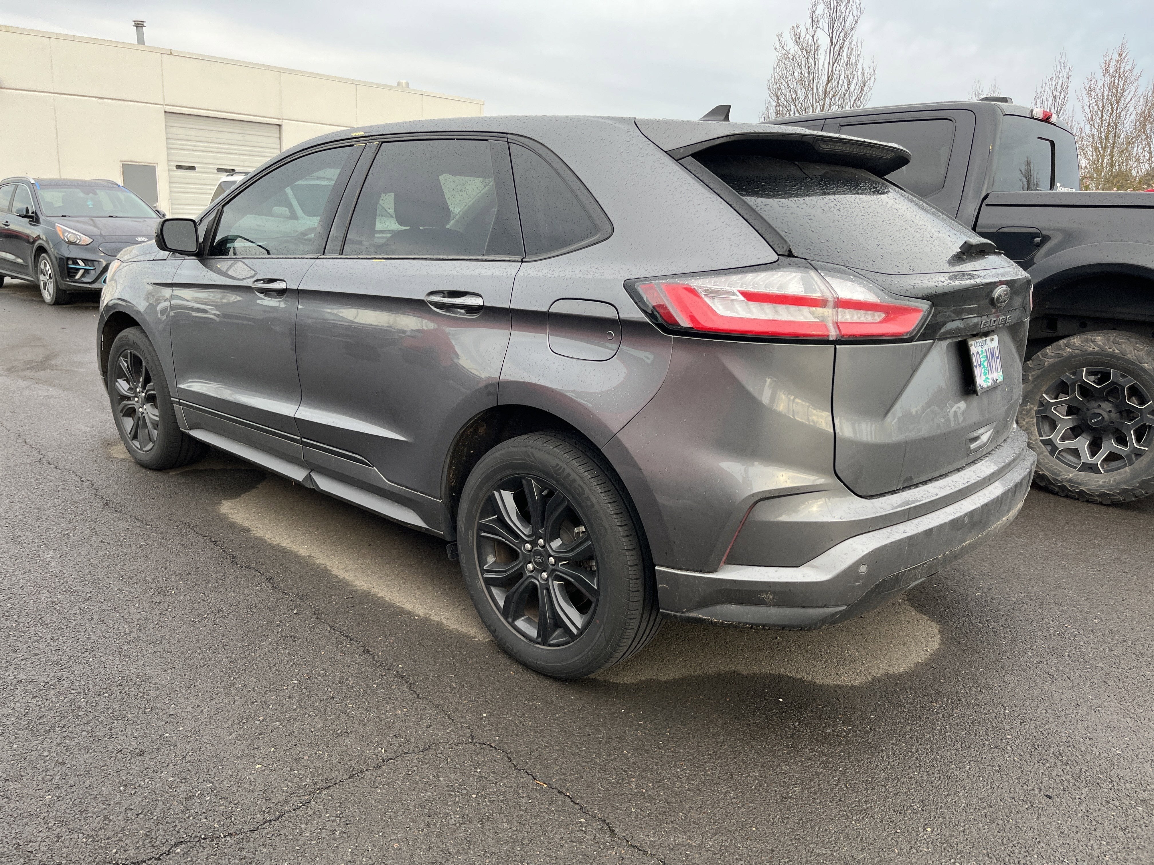 2022 Ford Edge SE