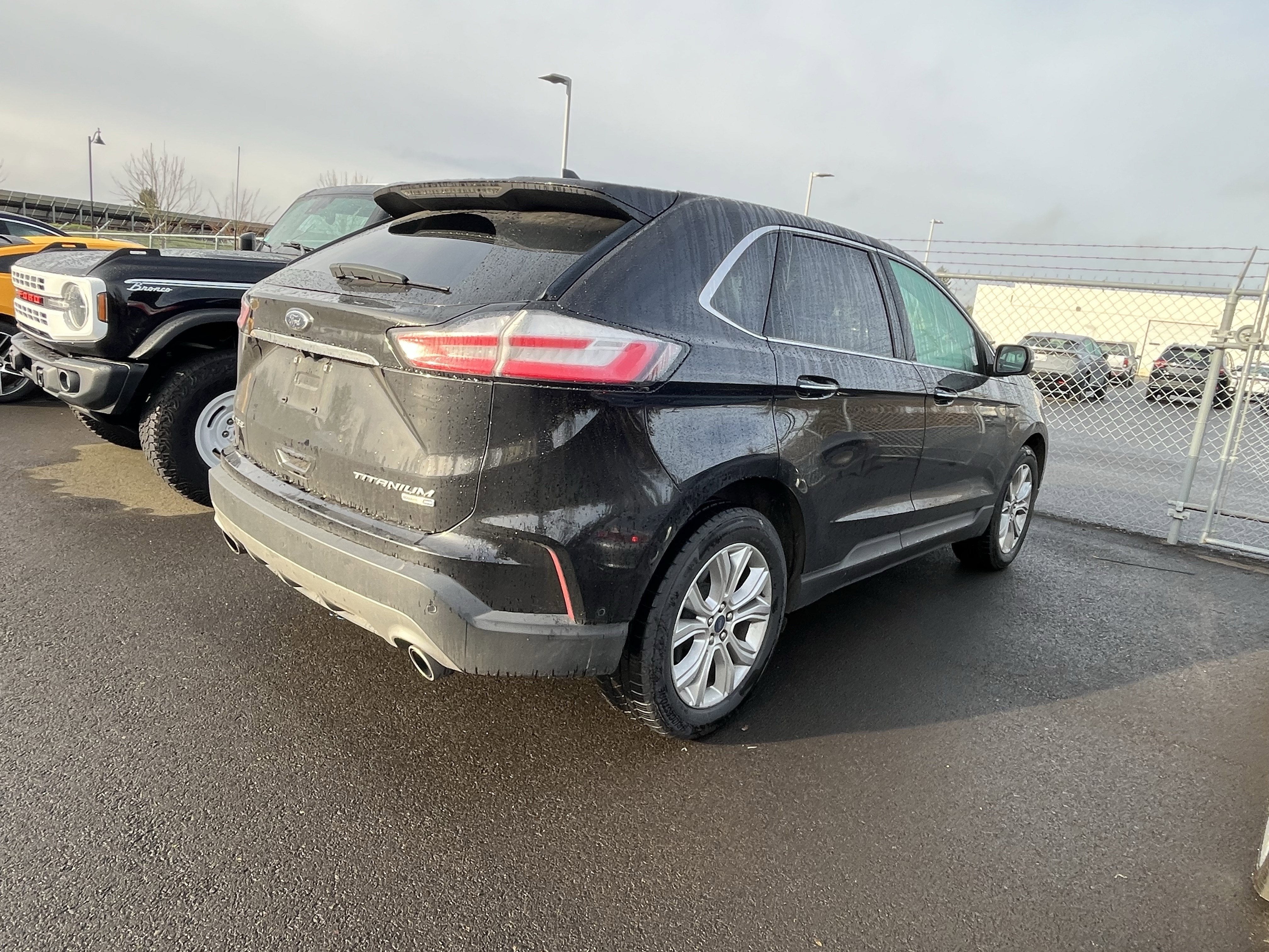 2020 Ford Edge Titanium