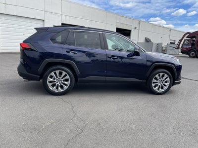 2020 Toyota RAV4 XLE Premium