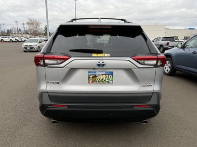 2021 Toyota RAV4 Hybrid XLE