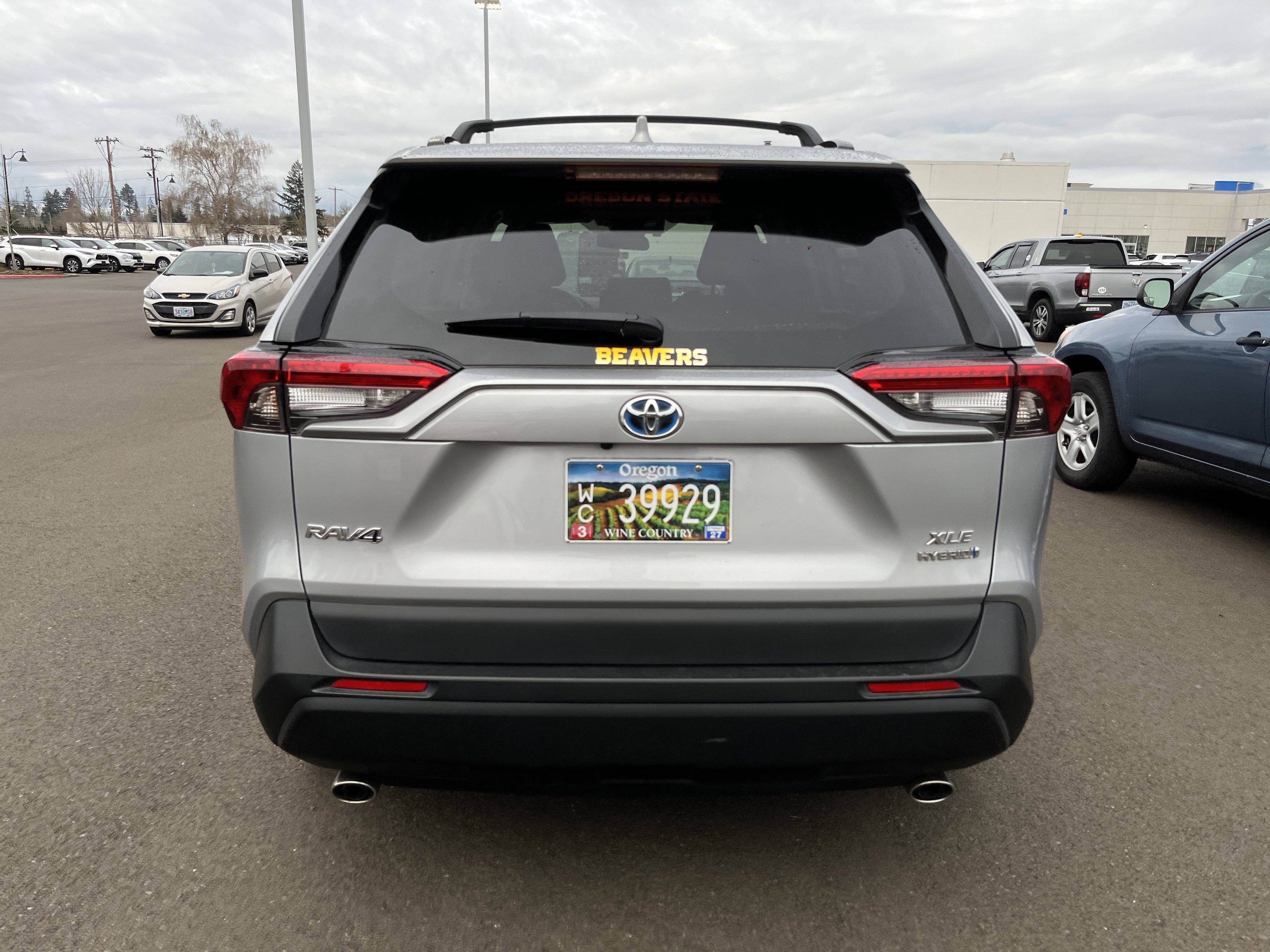 2021 Toyota RAV4 Hybrid XLE