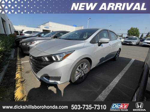 2024 Nissan Versa SV
