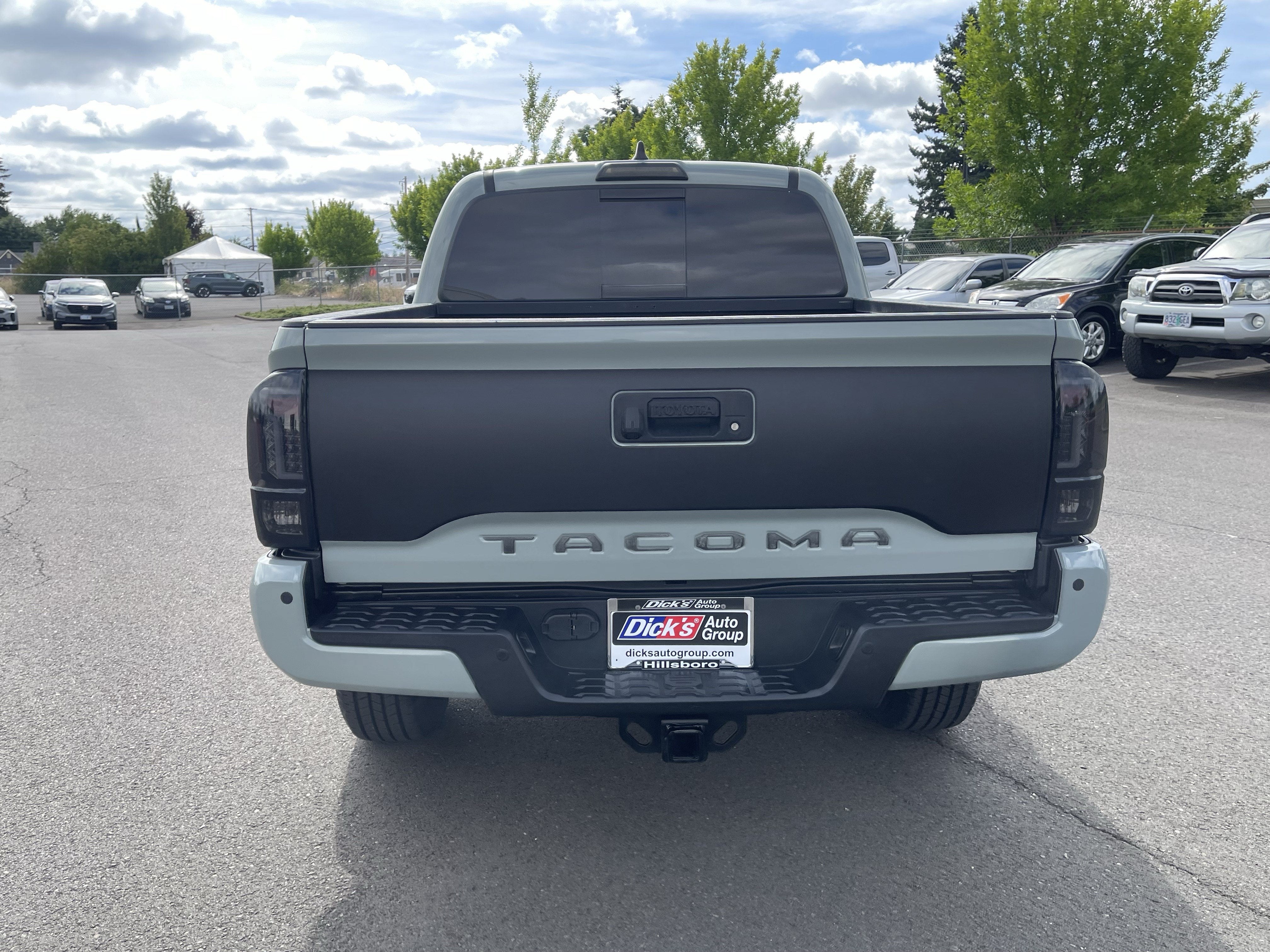2022 Toyota Tacoma SR