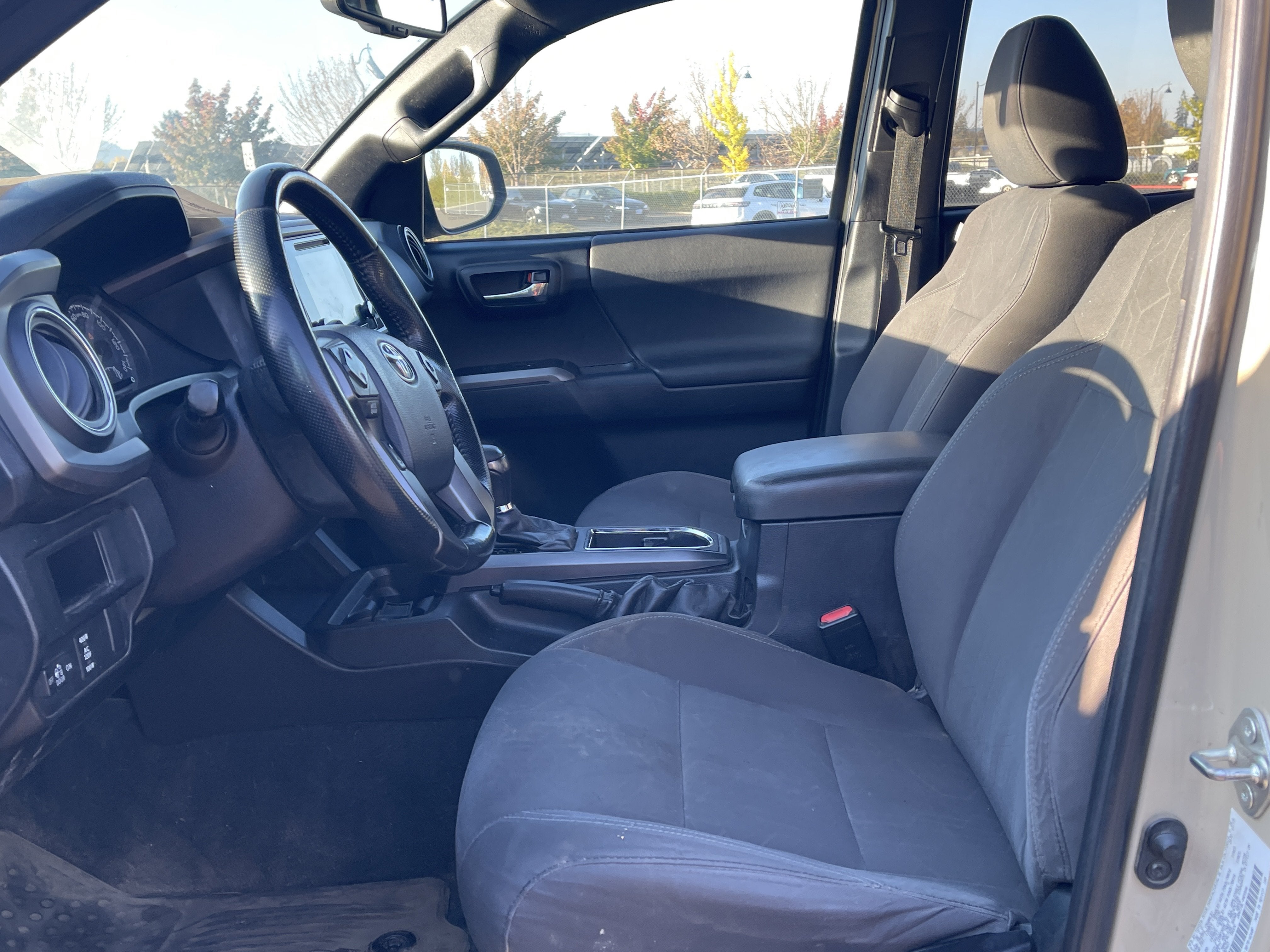 2016 Toyota Tacoma SR5