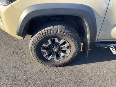 2016 Toyota Tacoma SR5