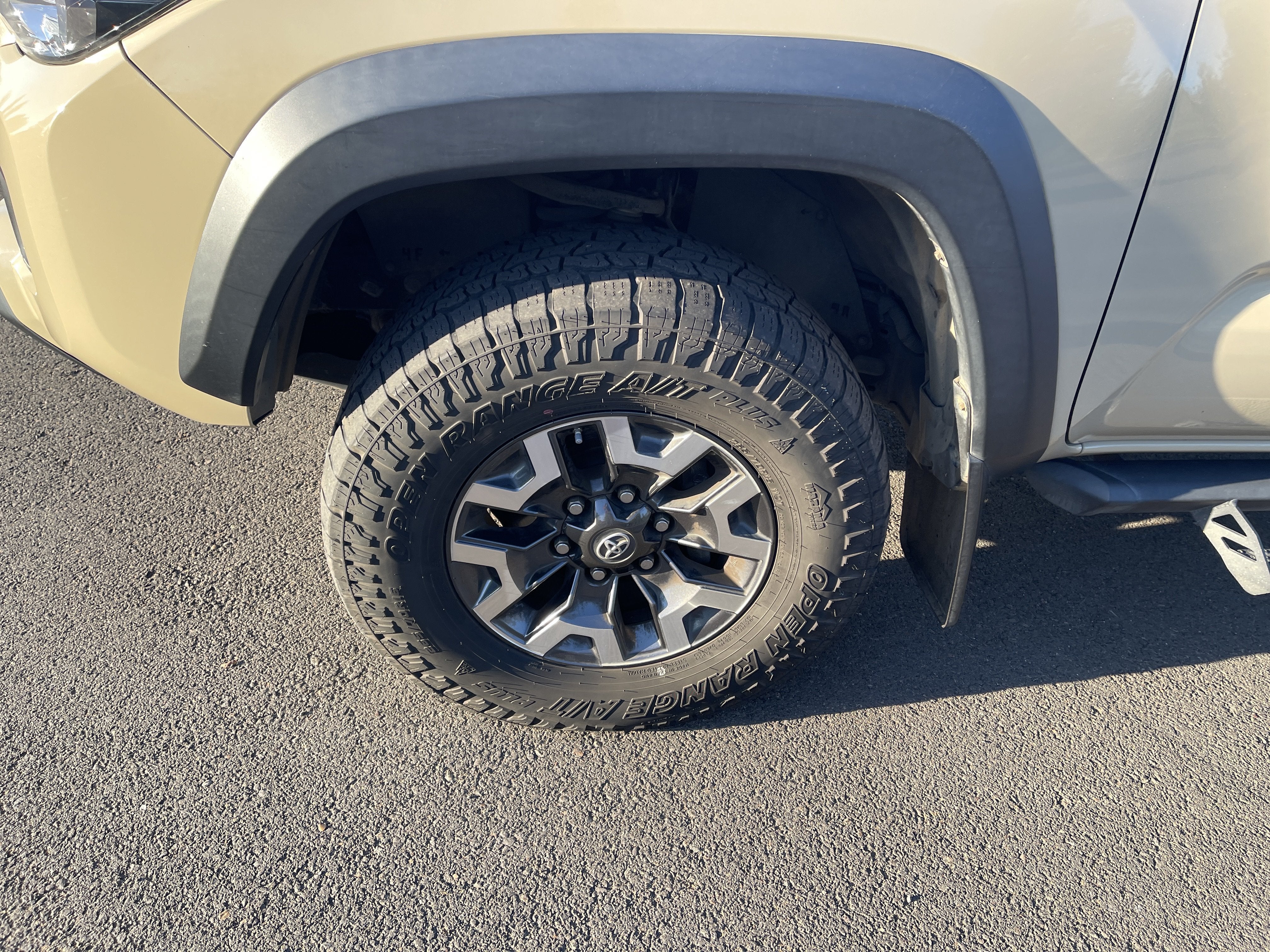 2016 Toyota Tacoma SR5