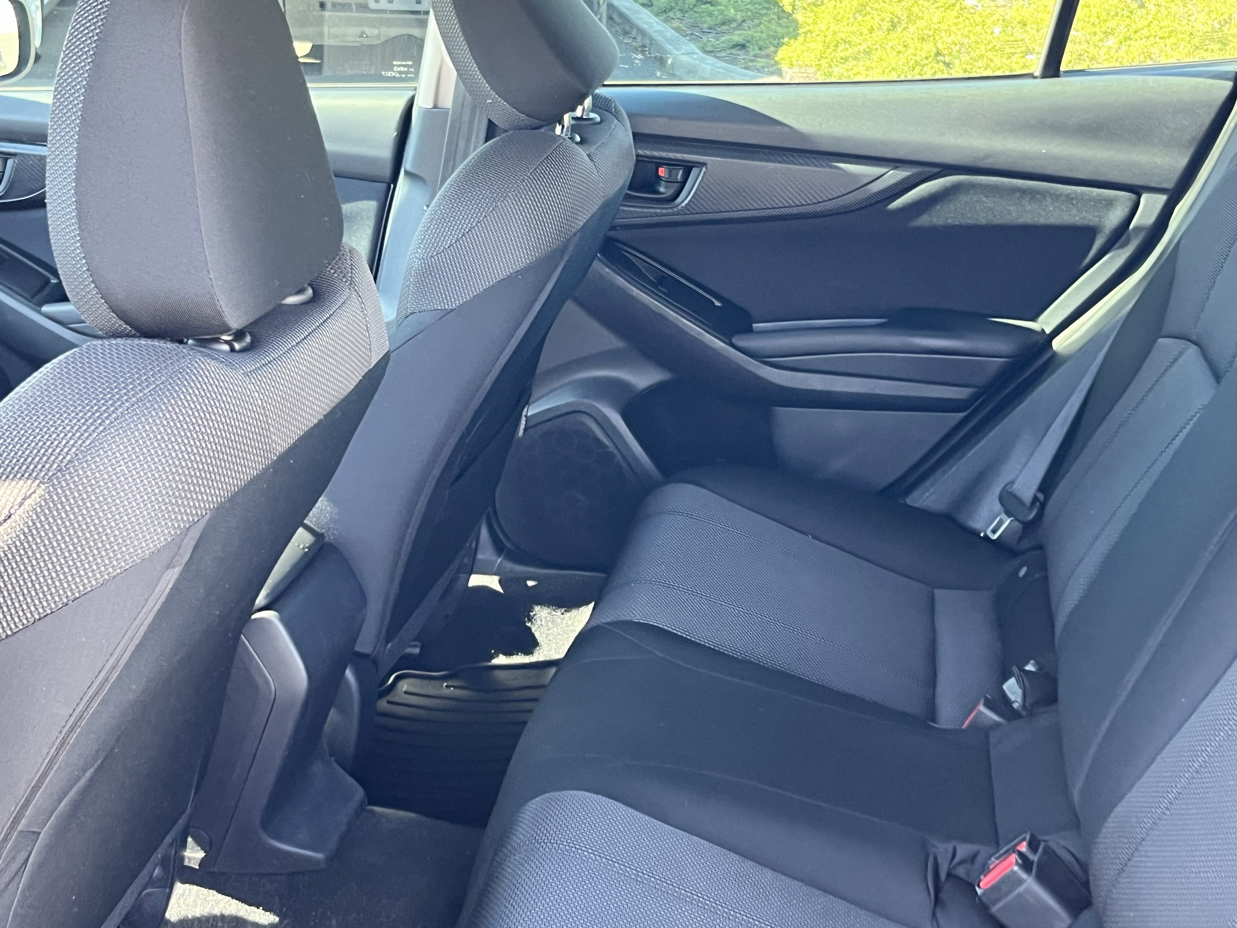 2017 Subaru Impreza 2.0i