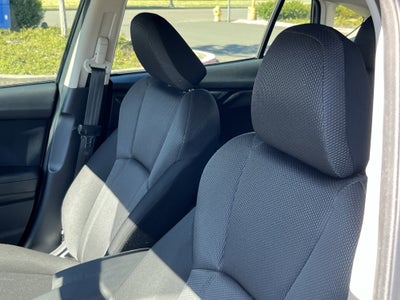 2017 Subaru Impreza 2.0i