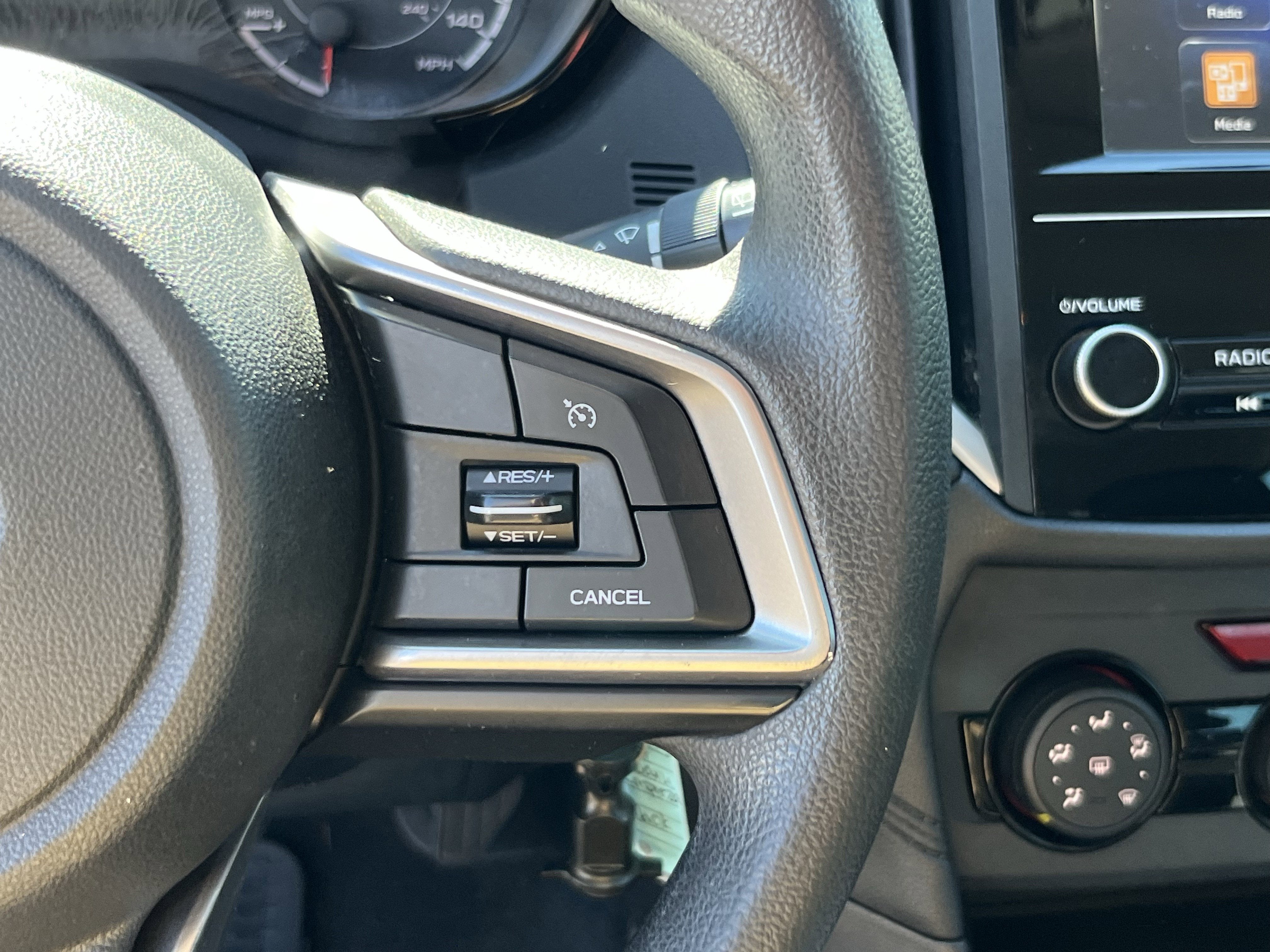 2017 Subaru Impreza 2.0i