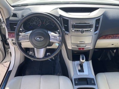 2011 Subaru Outback 3.6R Limited Pwr Moon
