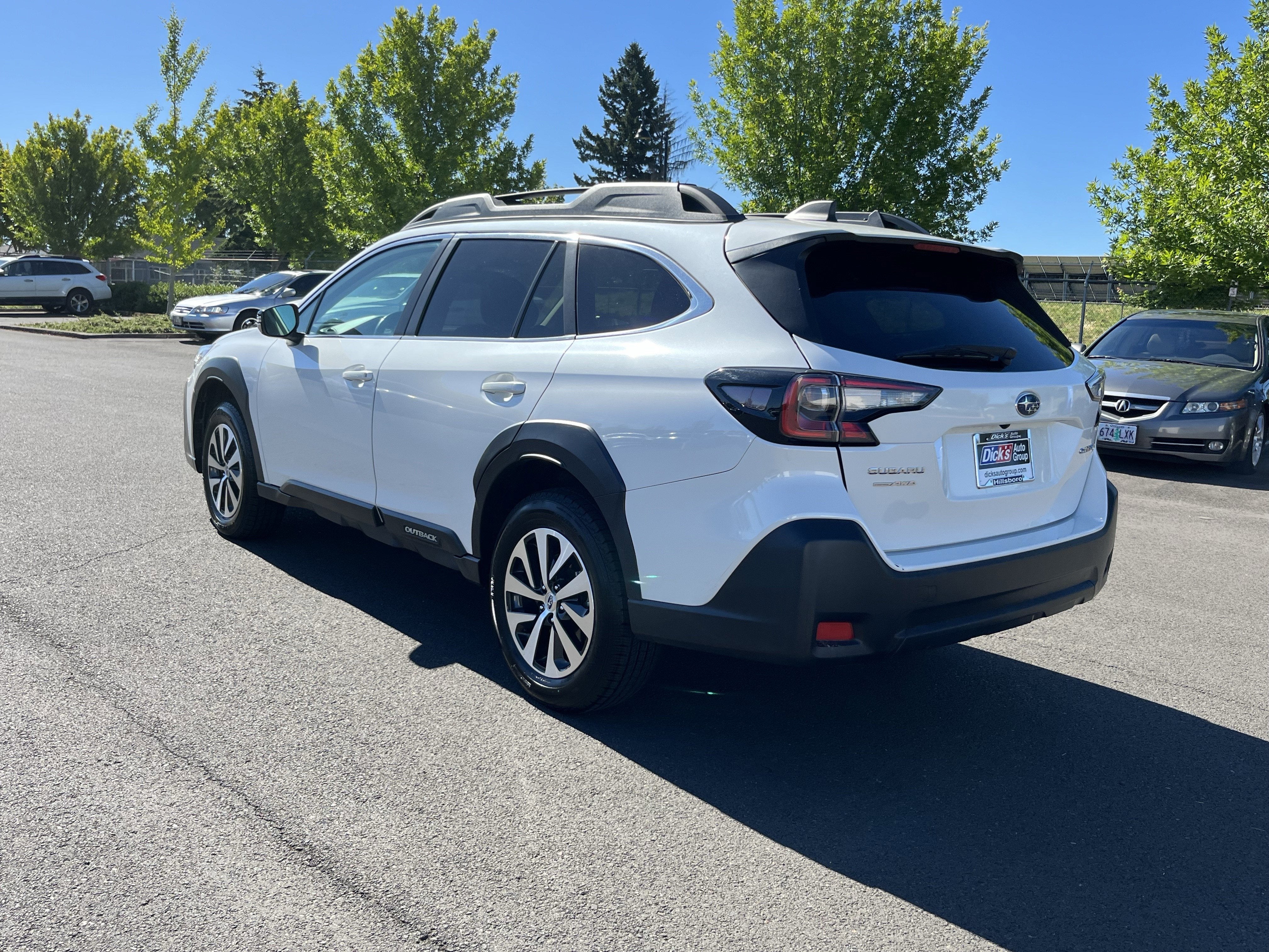 2024 Subaru Outback Premium