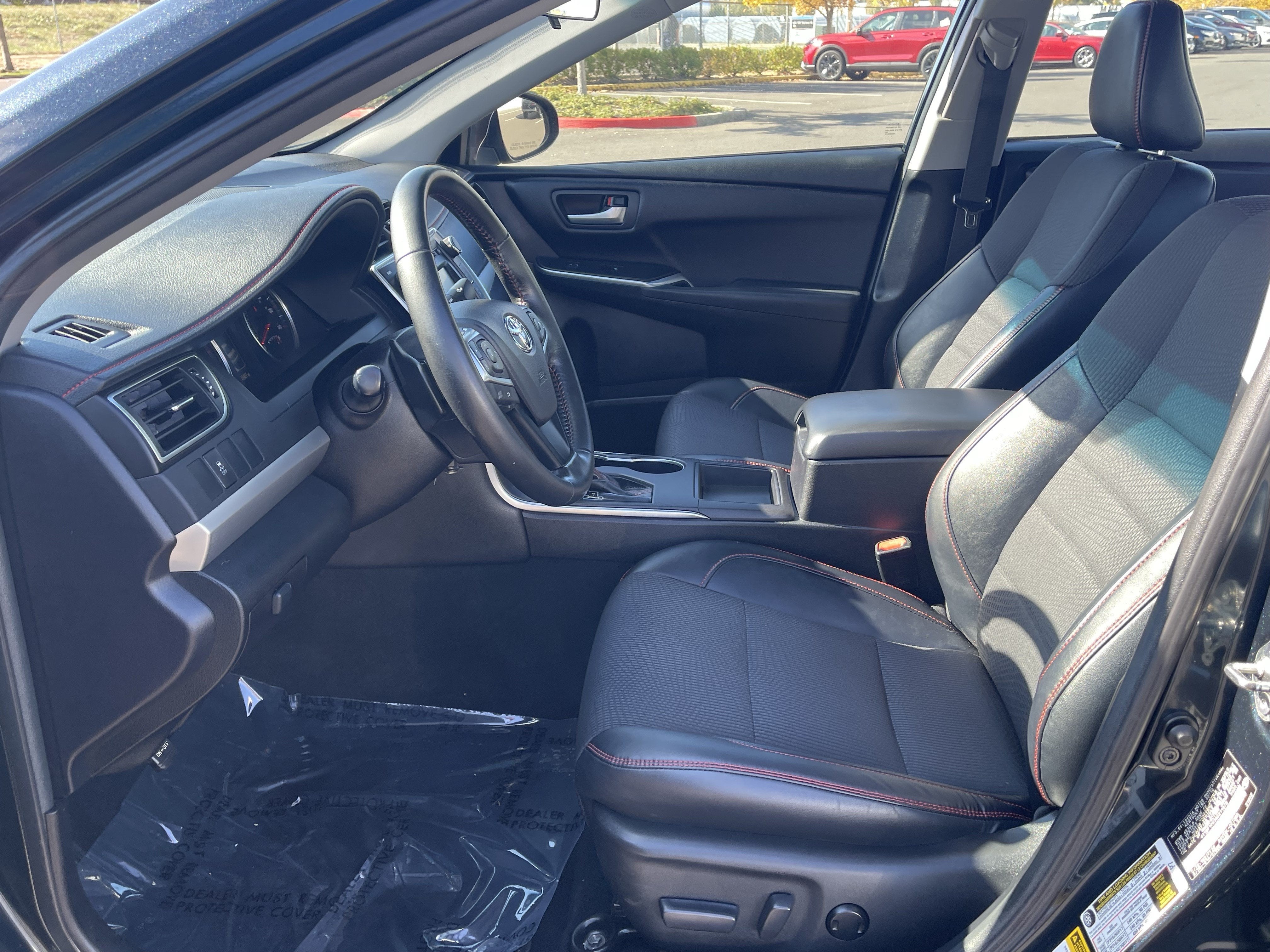 2016 Toyota Camry XLE