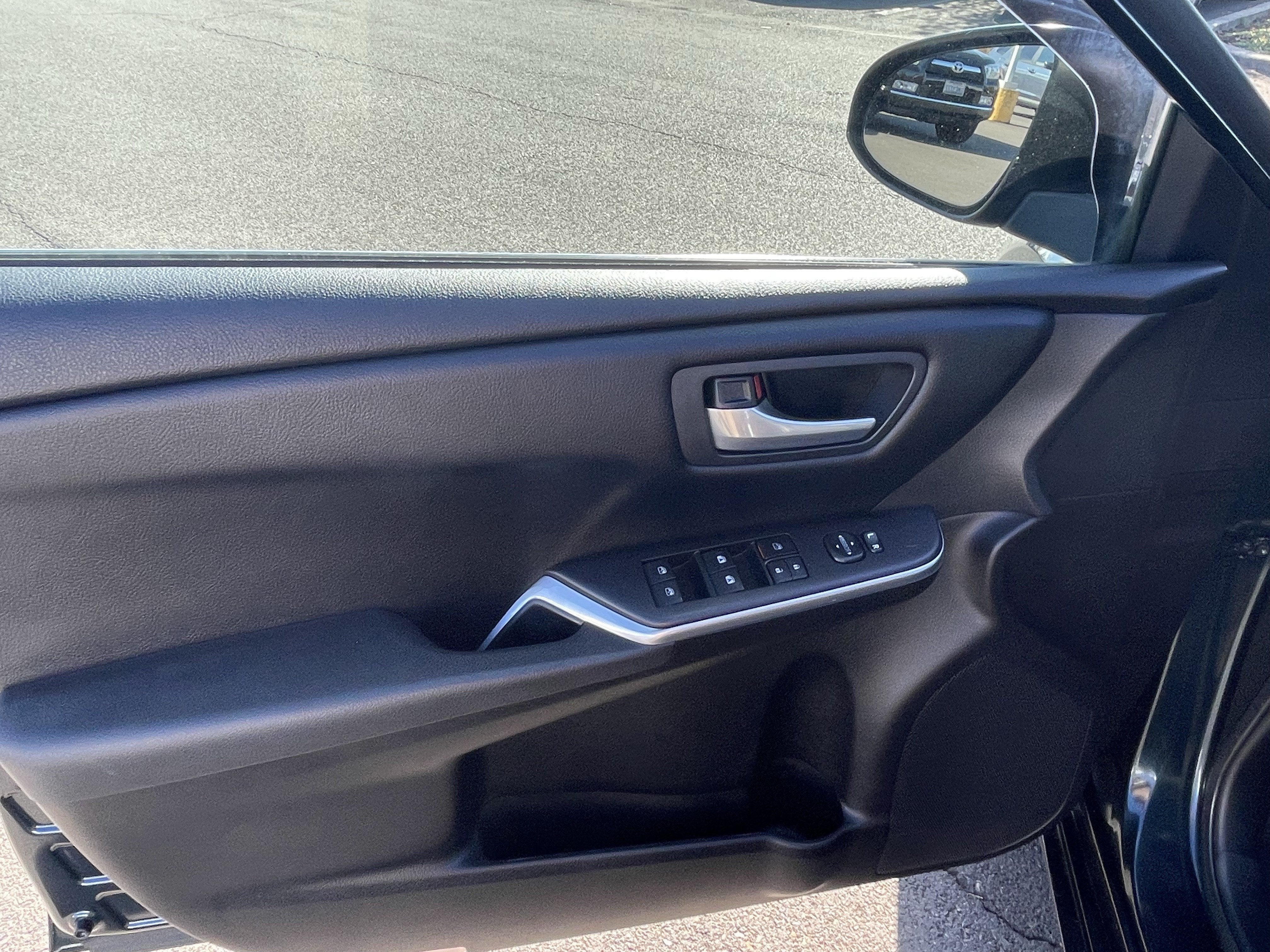 2016 Toyota Camry XLE