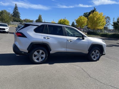 2023 Toyota RAV4 Hybrid LE