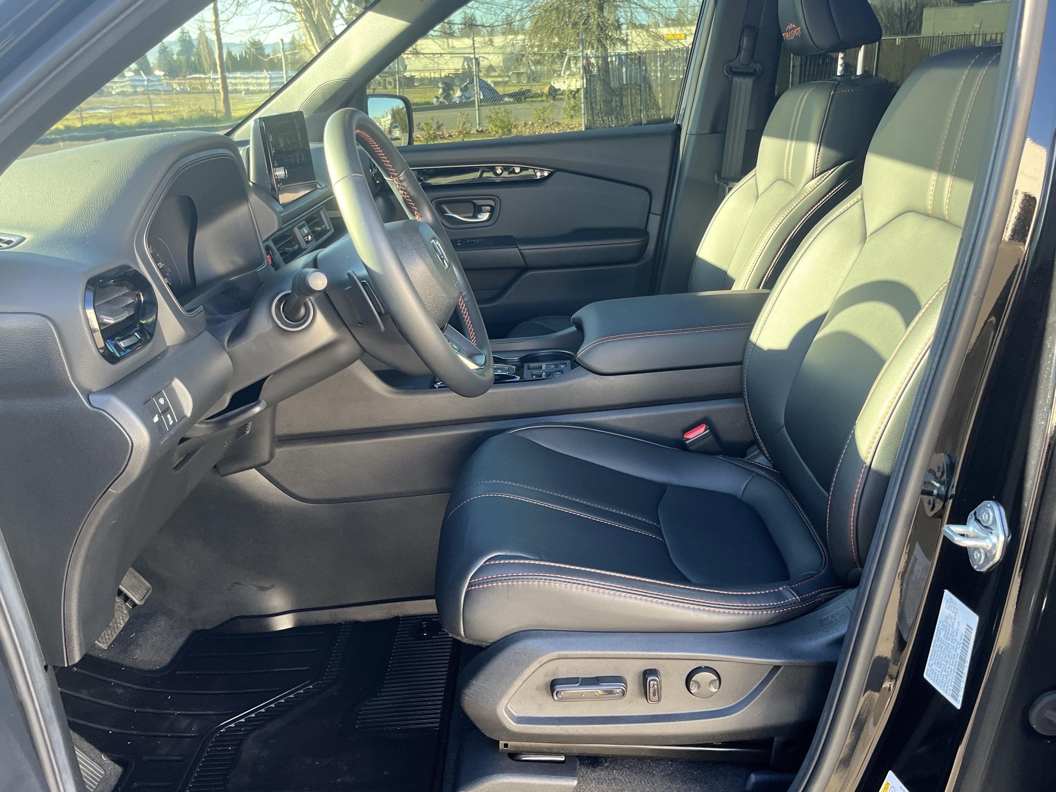 2025 Honda Pilot TrailSport