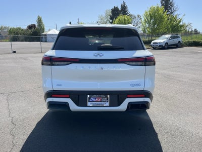 2023 INFINITI QX60 LUXE