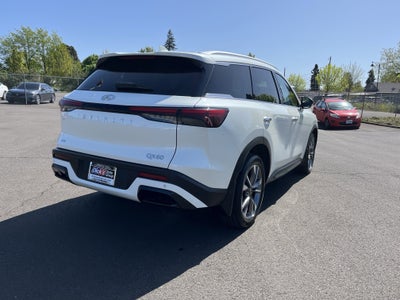 2023 INFINITI QX60 LUXE