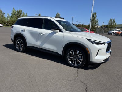 2023 INFINITI QX60 LUXE
