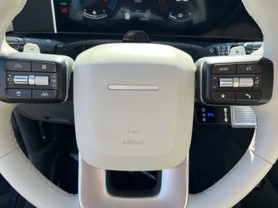 2025 Hyundai SANTA FE HYBRID SEL