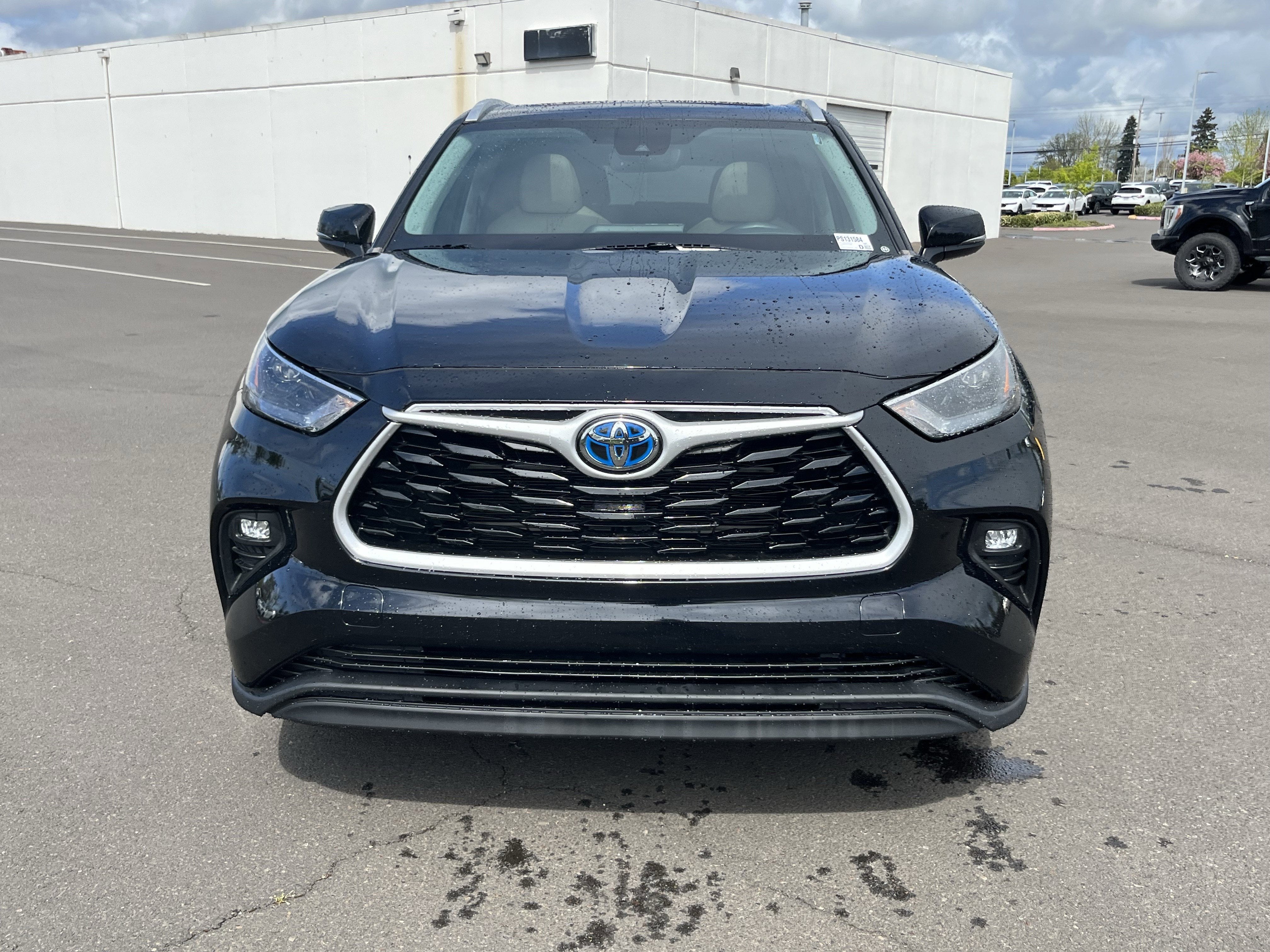2023 Toyota Highlander Hybrid XLE
