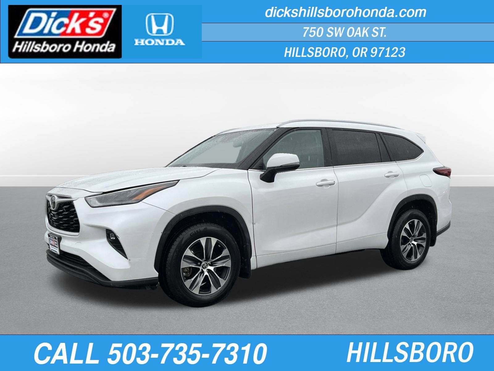 2024 Toyota Highlander LE