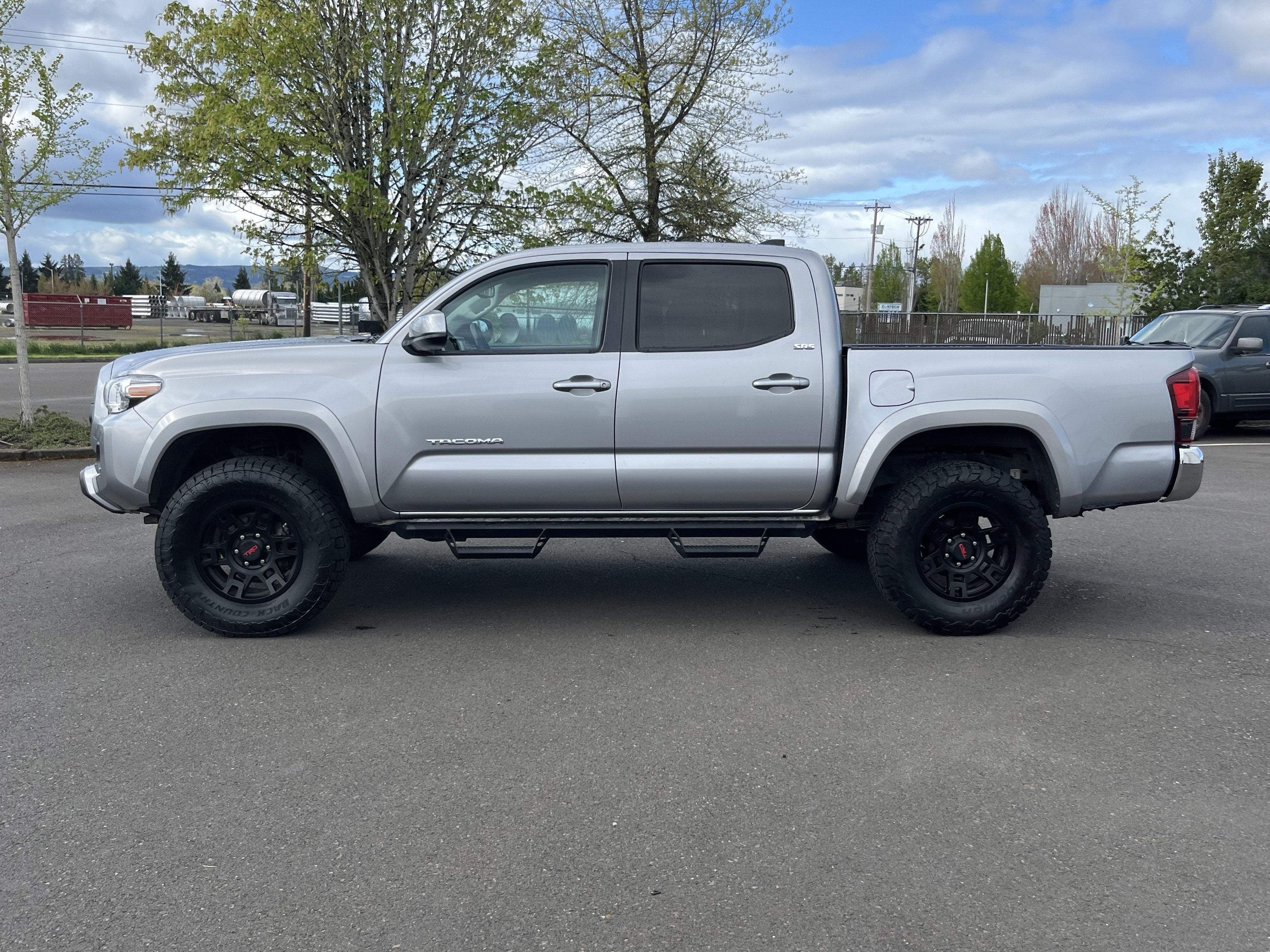 2020 Toyota Tacoma SR5