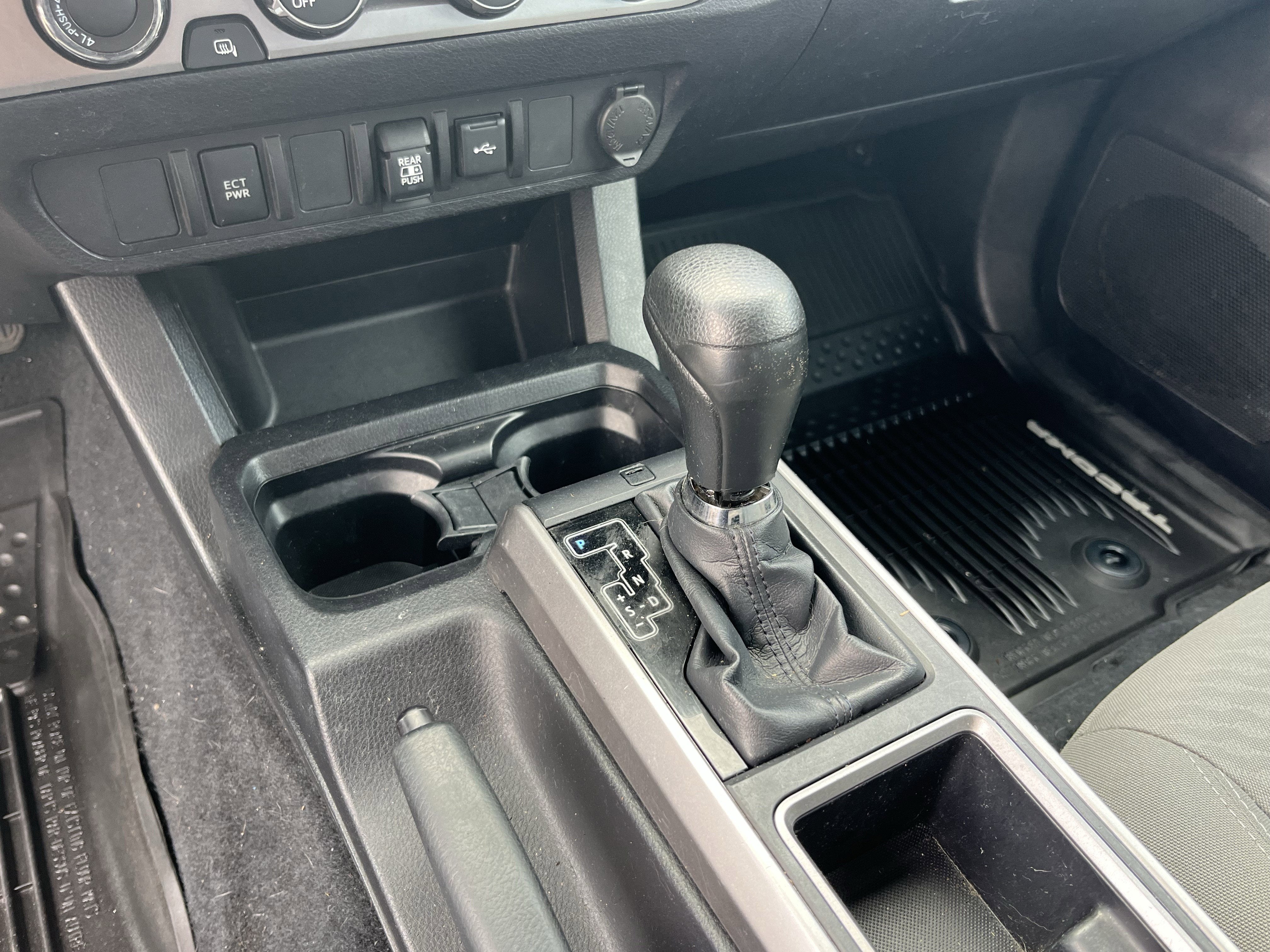 2020 Toyota Tacoma SR5