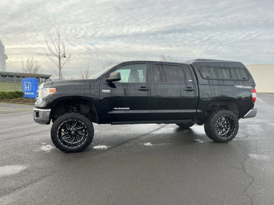 2017 Toyota Tundra SR5