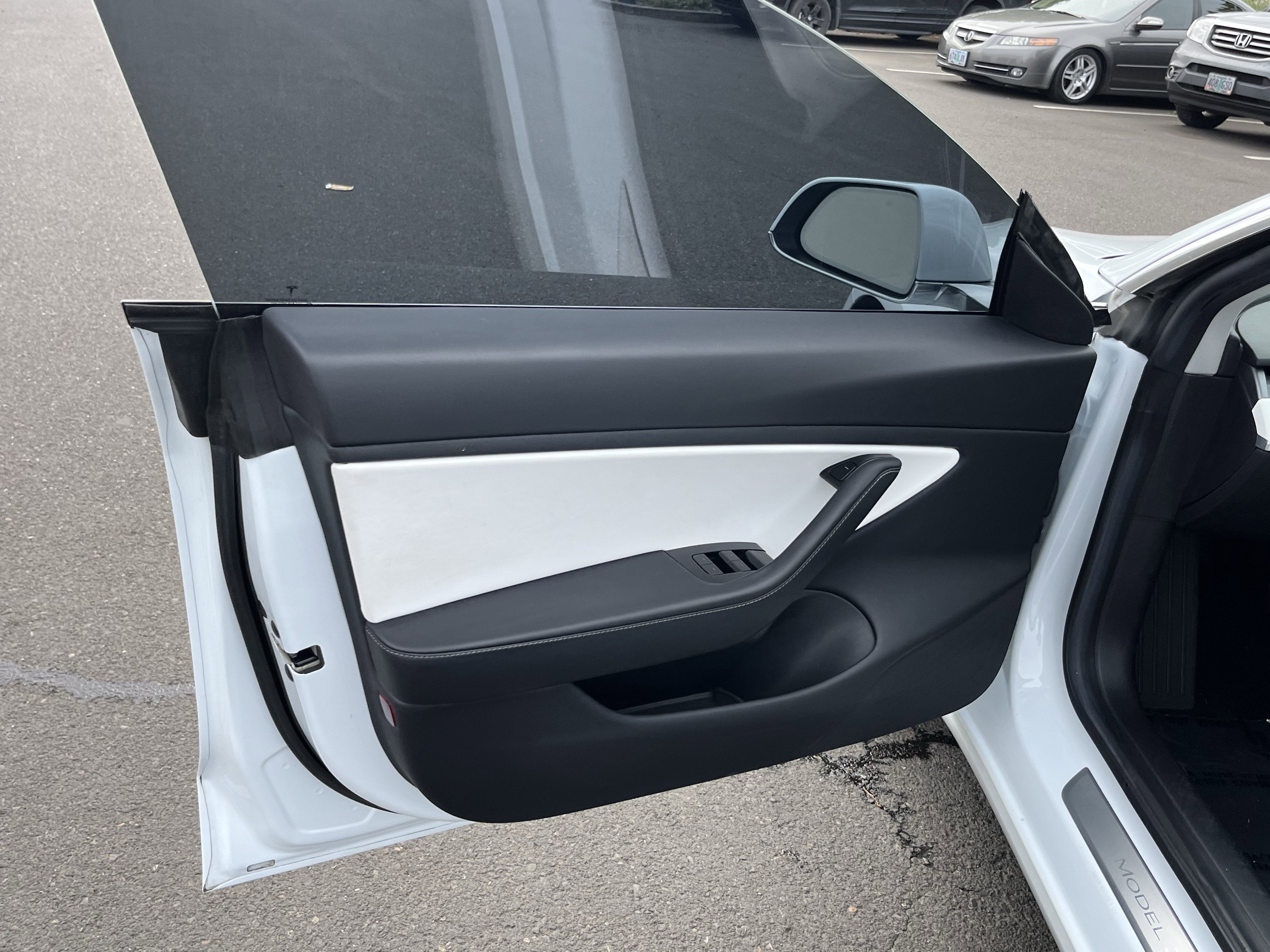 2019 Tesla Model 3 Mid Range