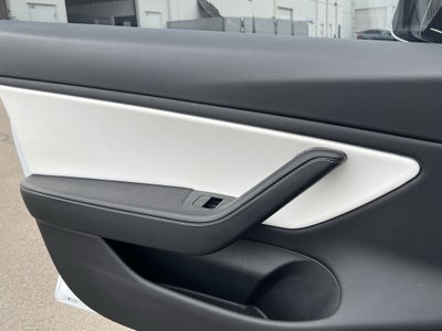 2019 Tesla Model 3 Mid Range