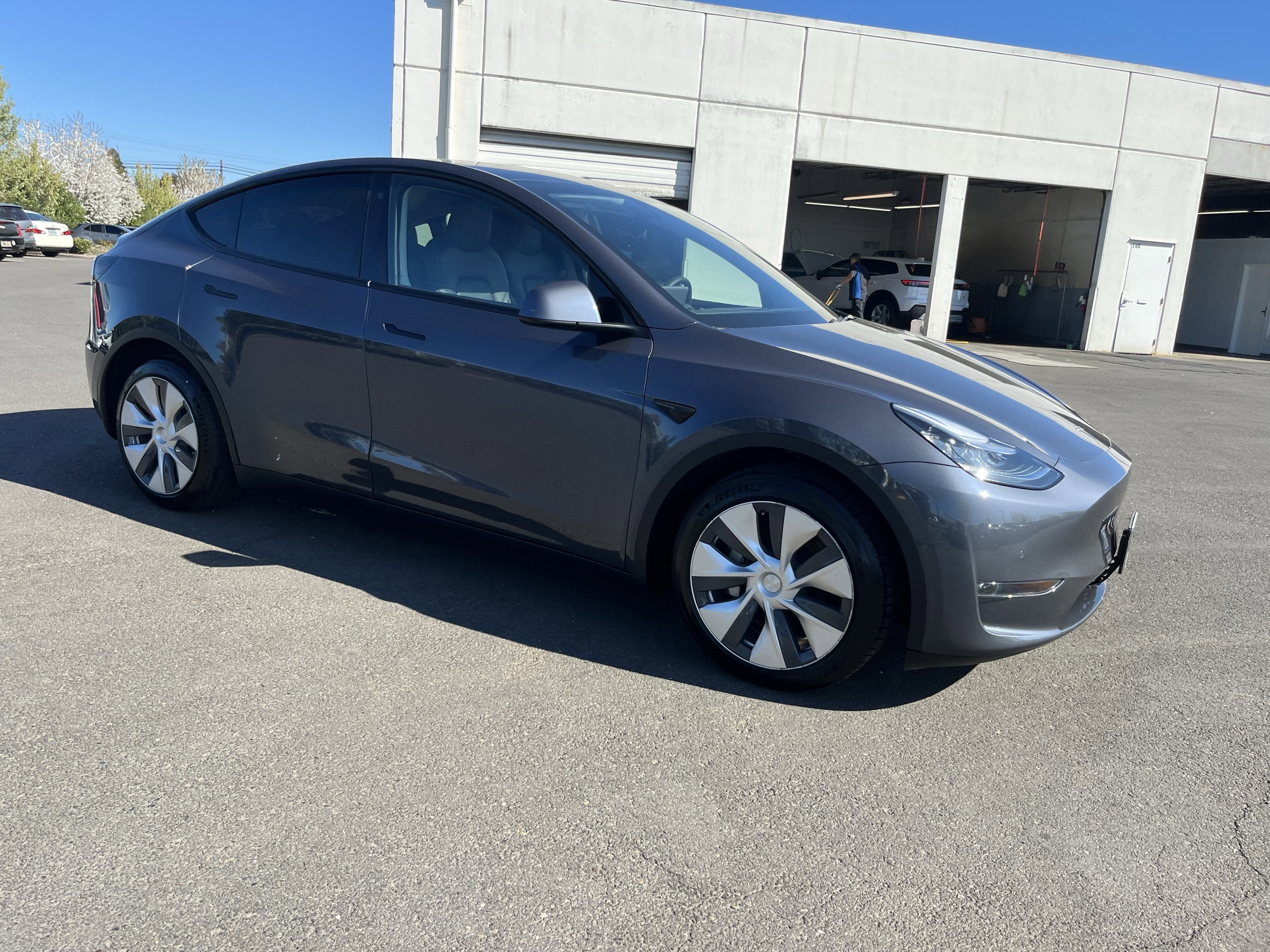 2020 Tesla Model Y Long Range