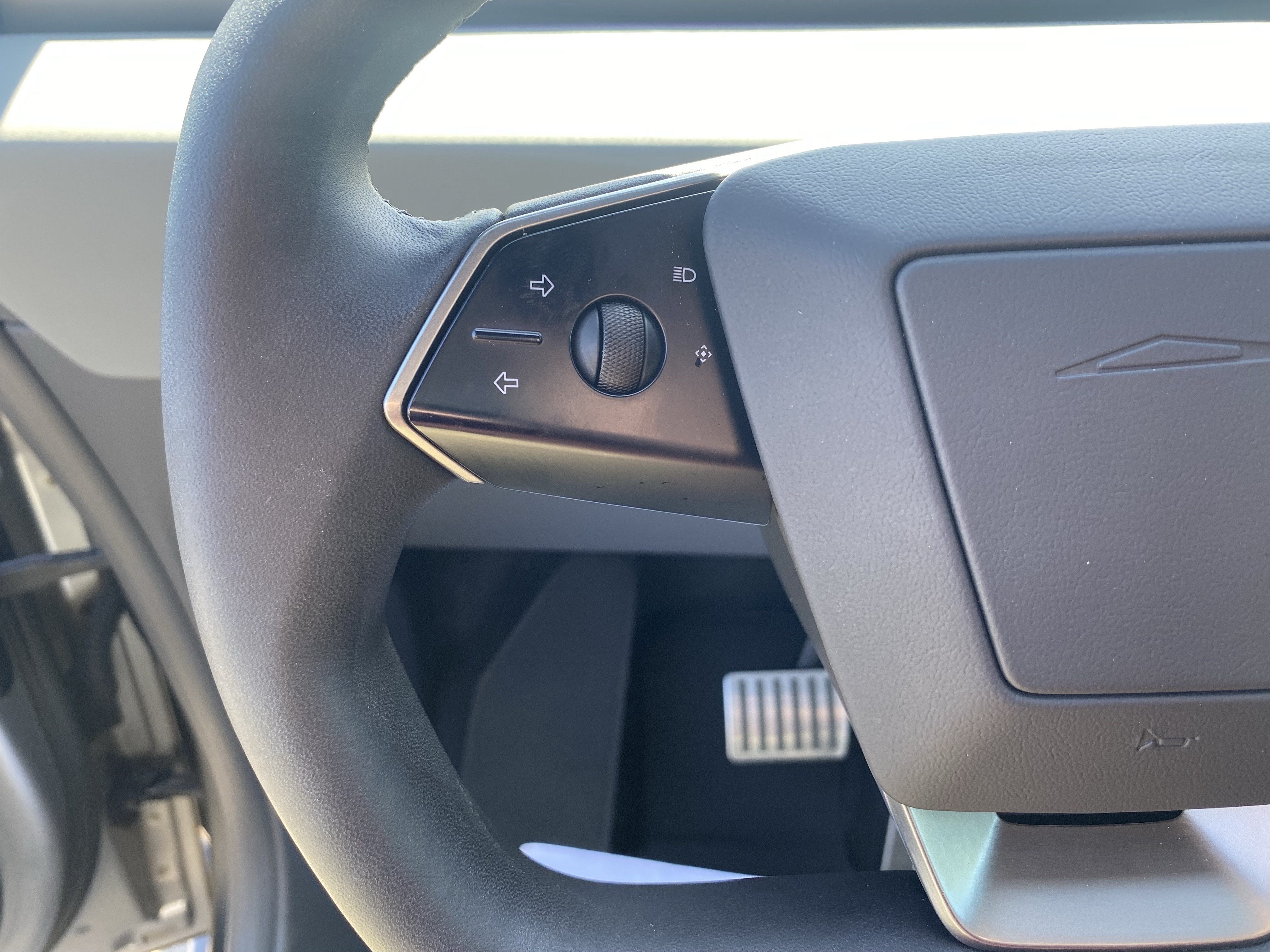 2024 Tesla Cybertruck Base