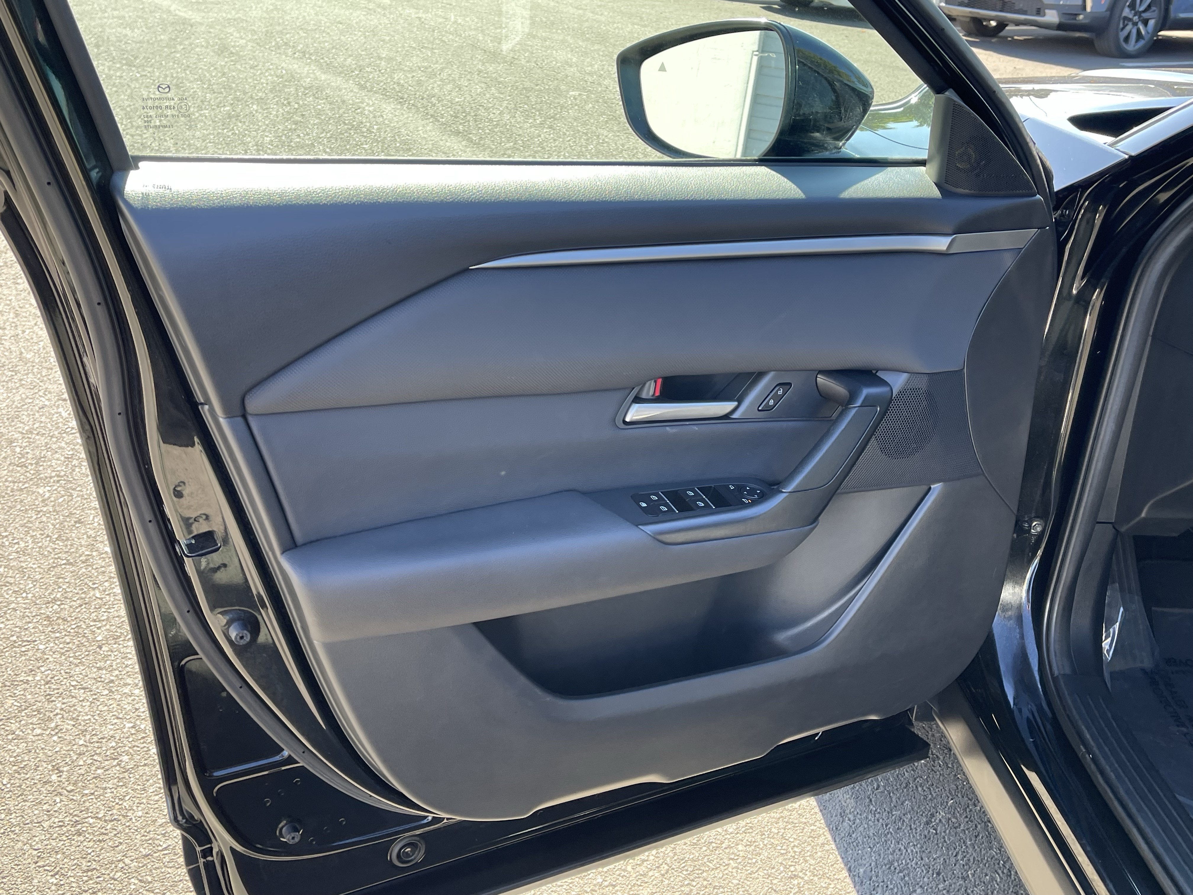 2025 Mazda Mazda CX-50 Hybrid Preferred Package