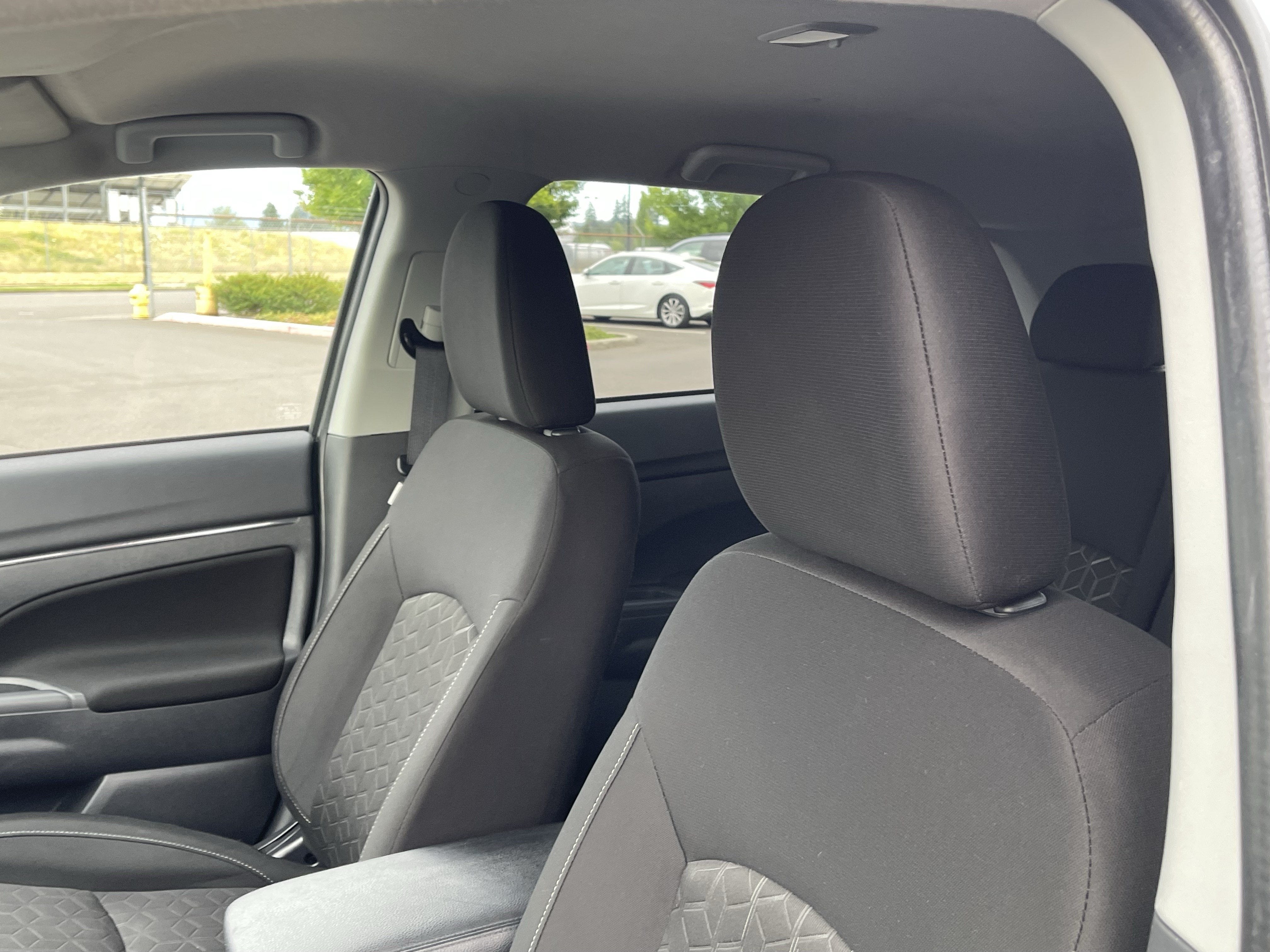 2025 Mitsubishi Outlander Sport S