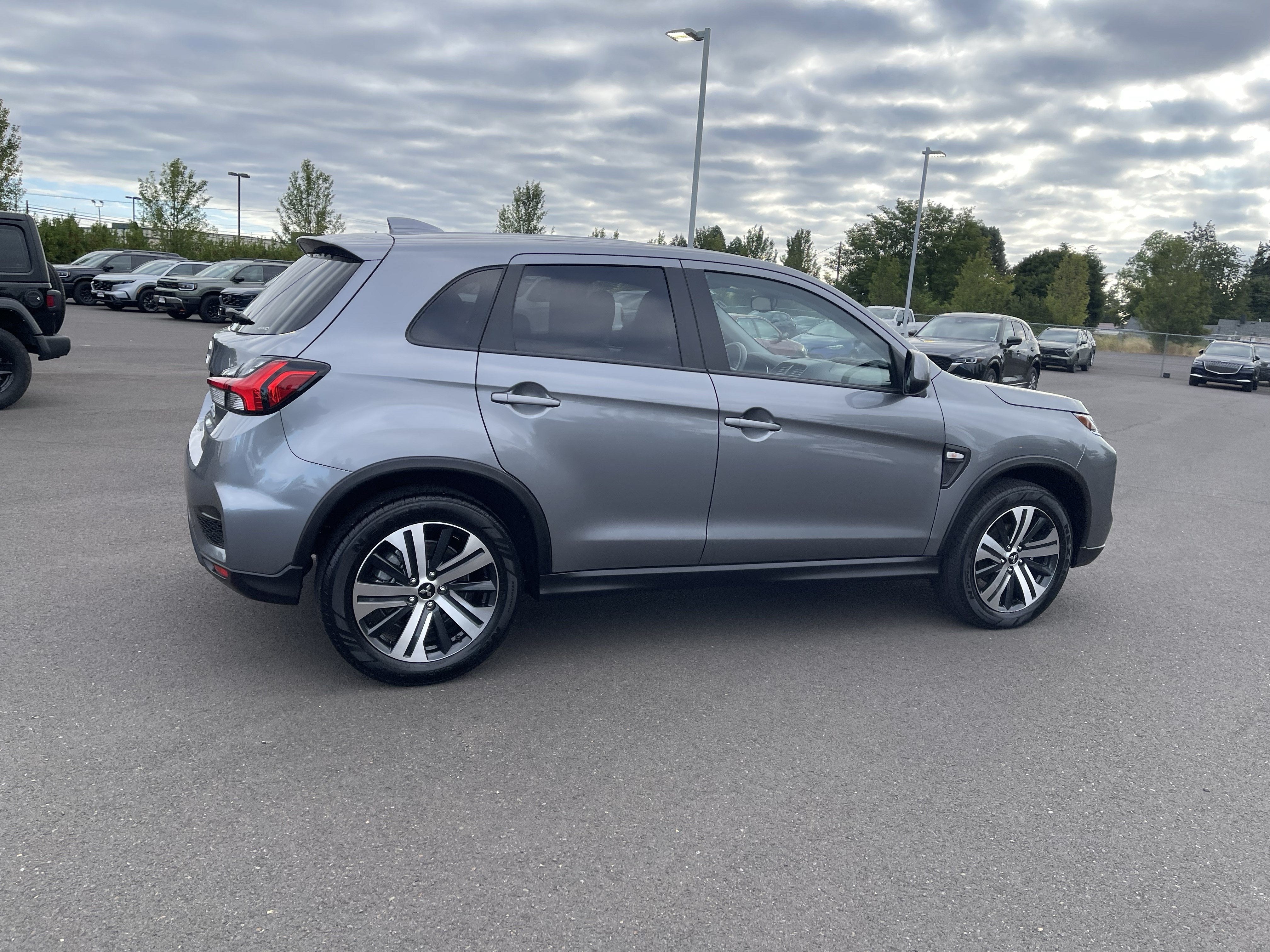 2025 Mitsubishi Outlander Sport S