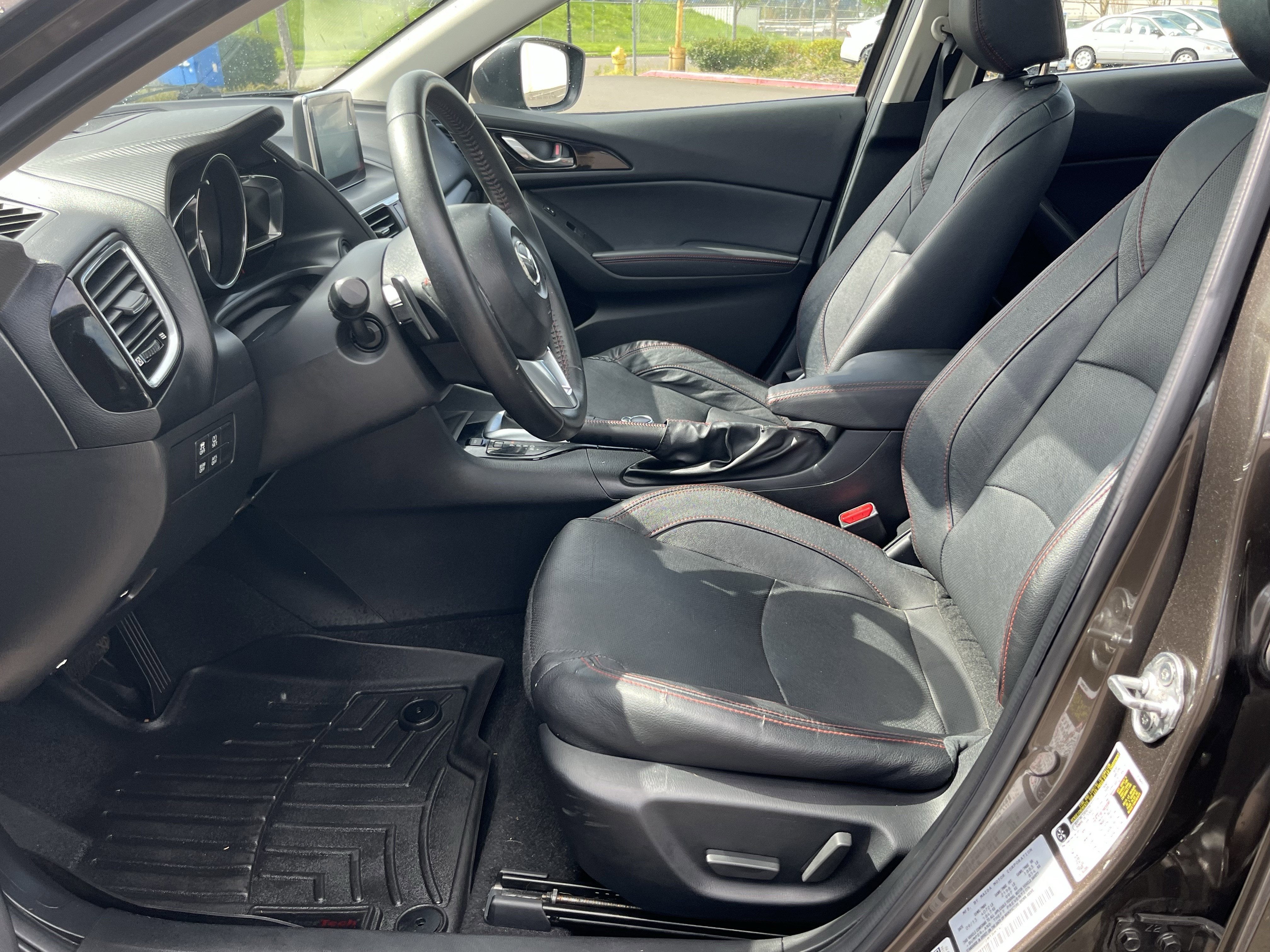 2014 Mazda Mazda3 s Grand Touring