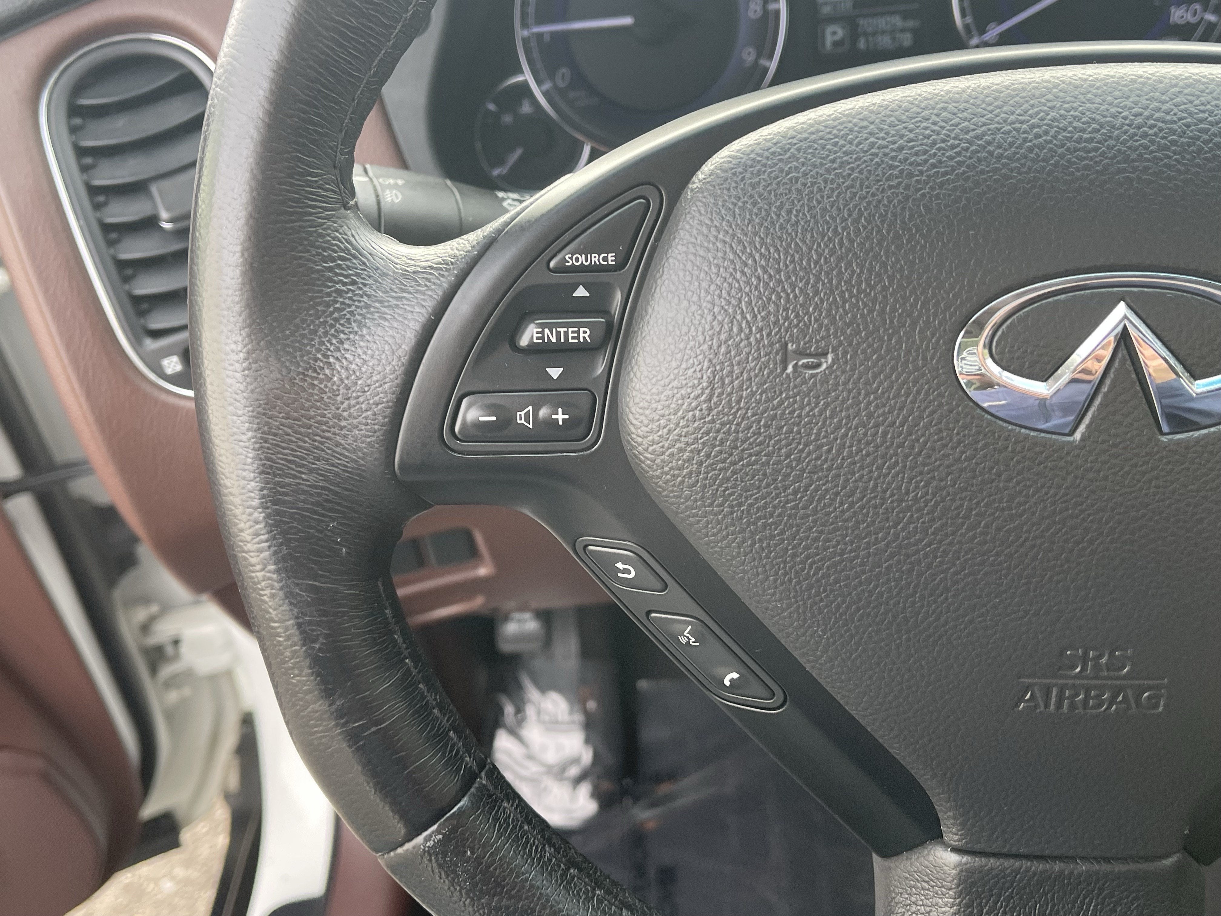 2017 INFINITI QX50 Base