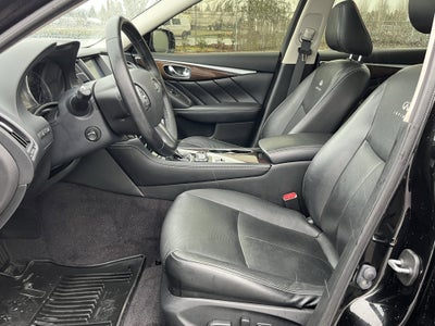 2014 INFINITI Q50 Premium