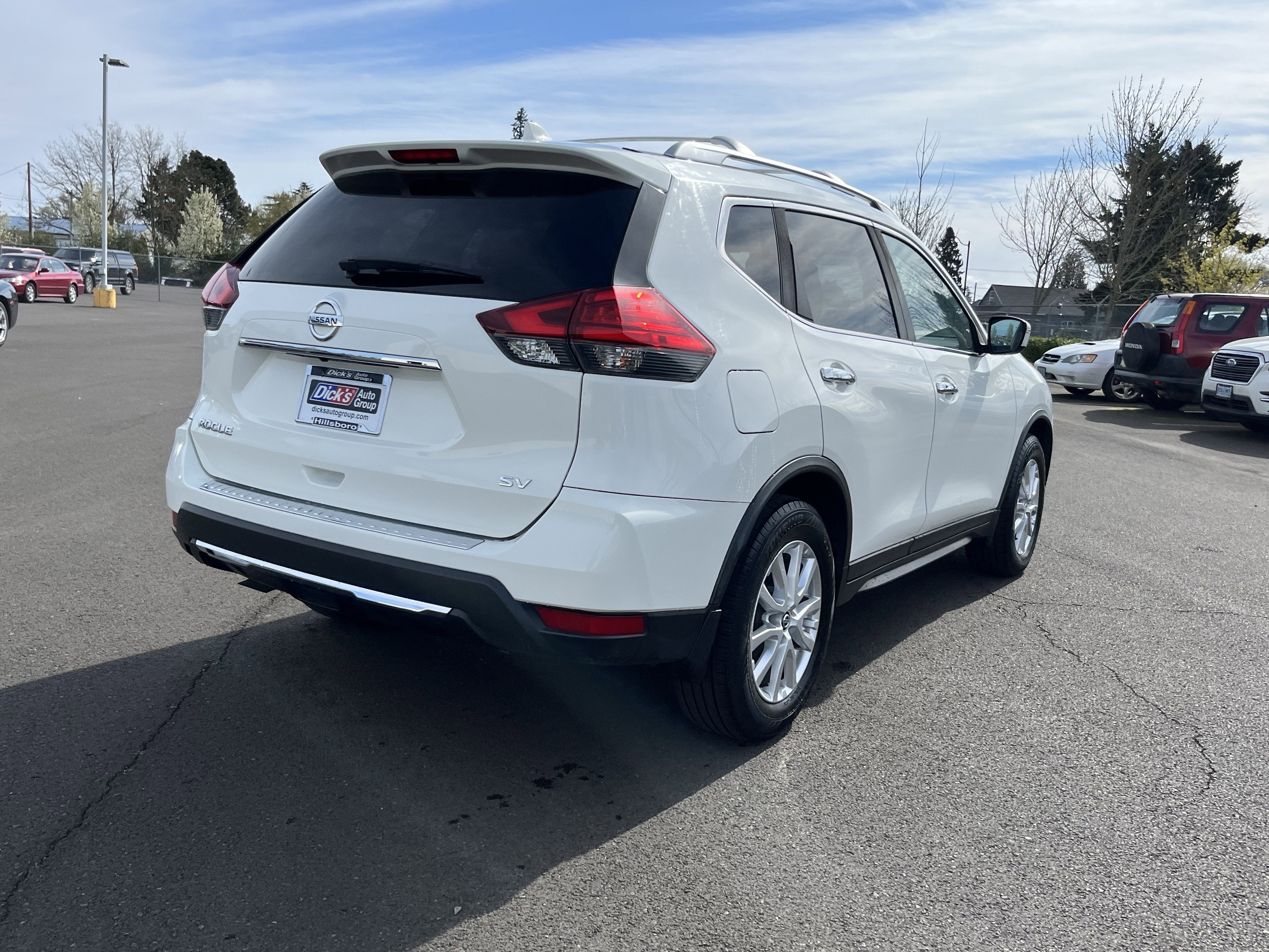 2017 Nissan Rogue SV