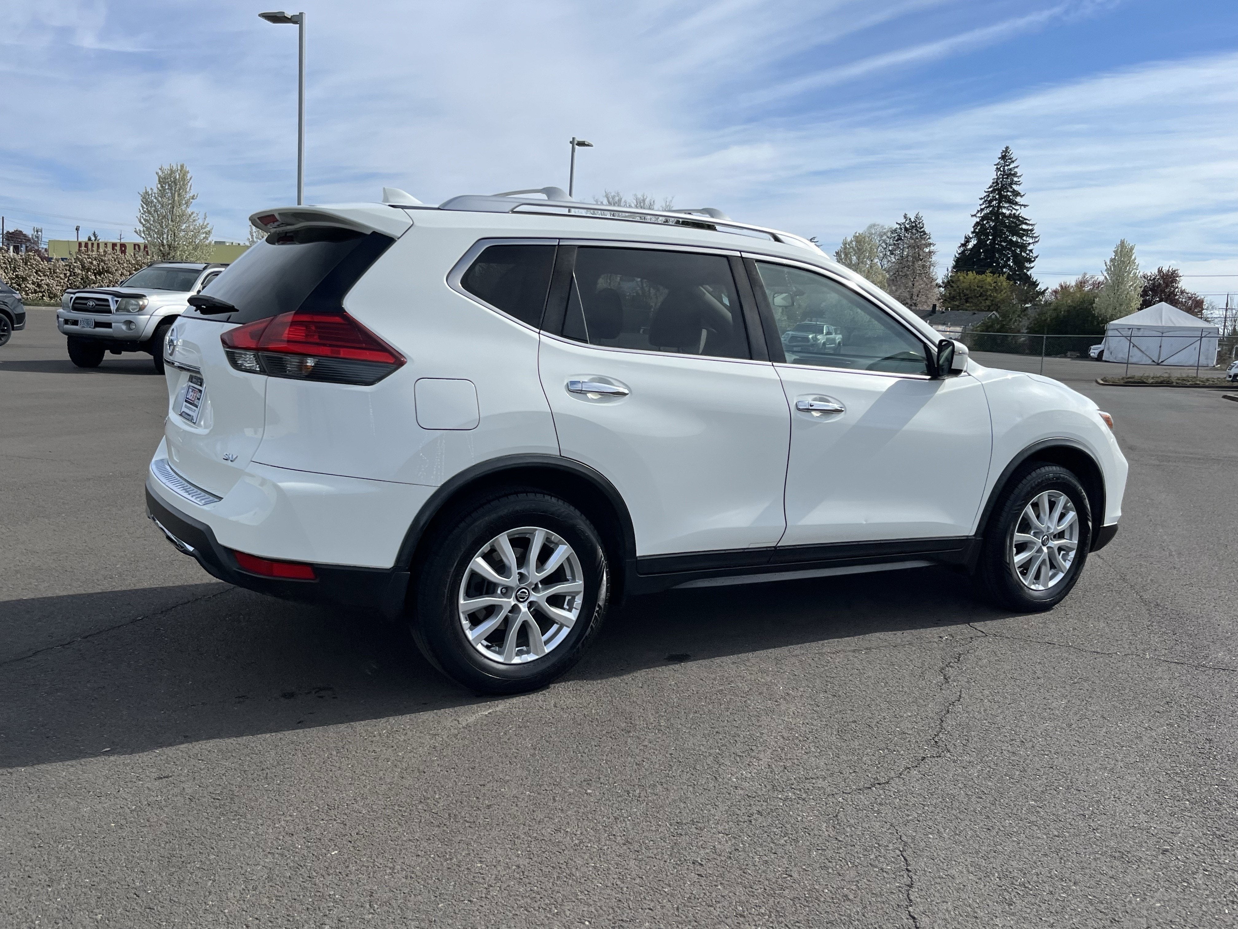 2017 Nissan Rogue SV