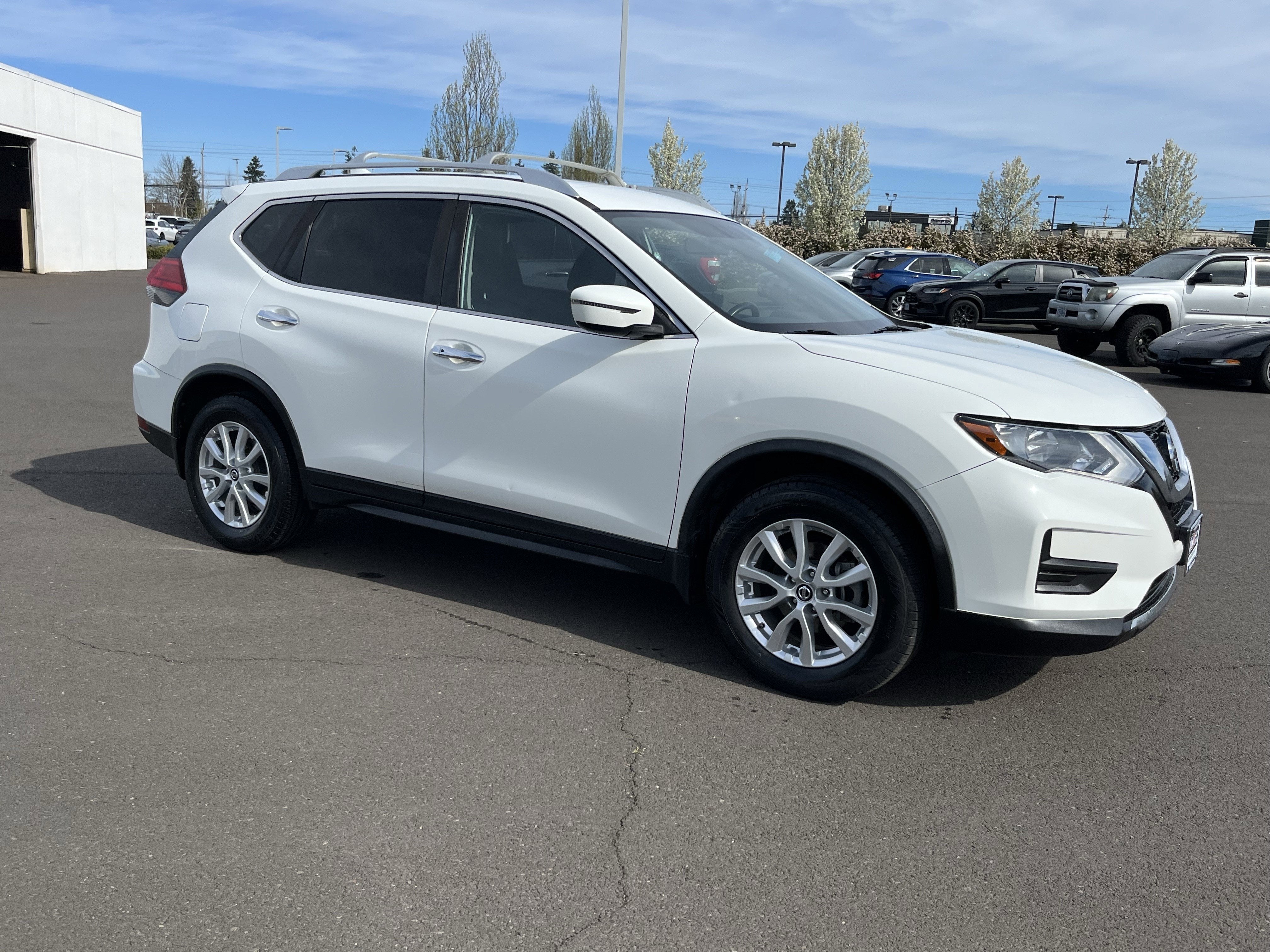 2017 Nissan Rogue SV