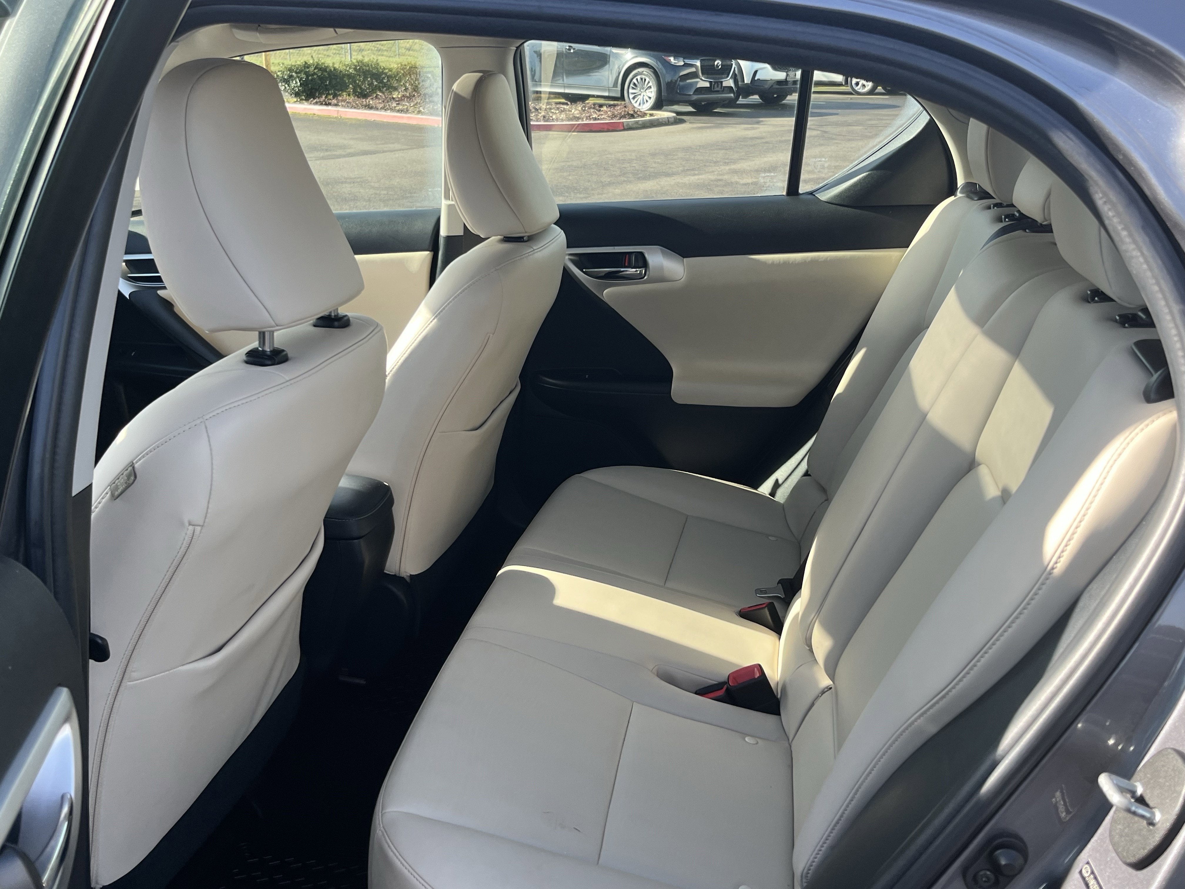 2013 Lexus CT 200h Hybrid