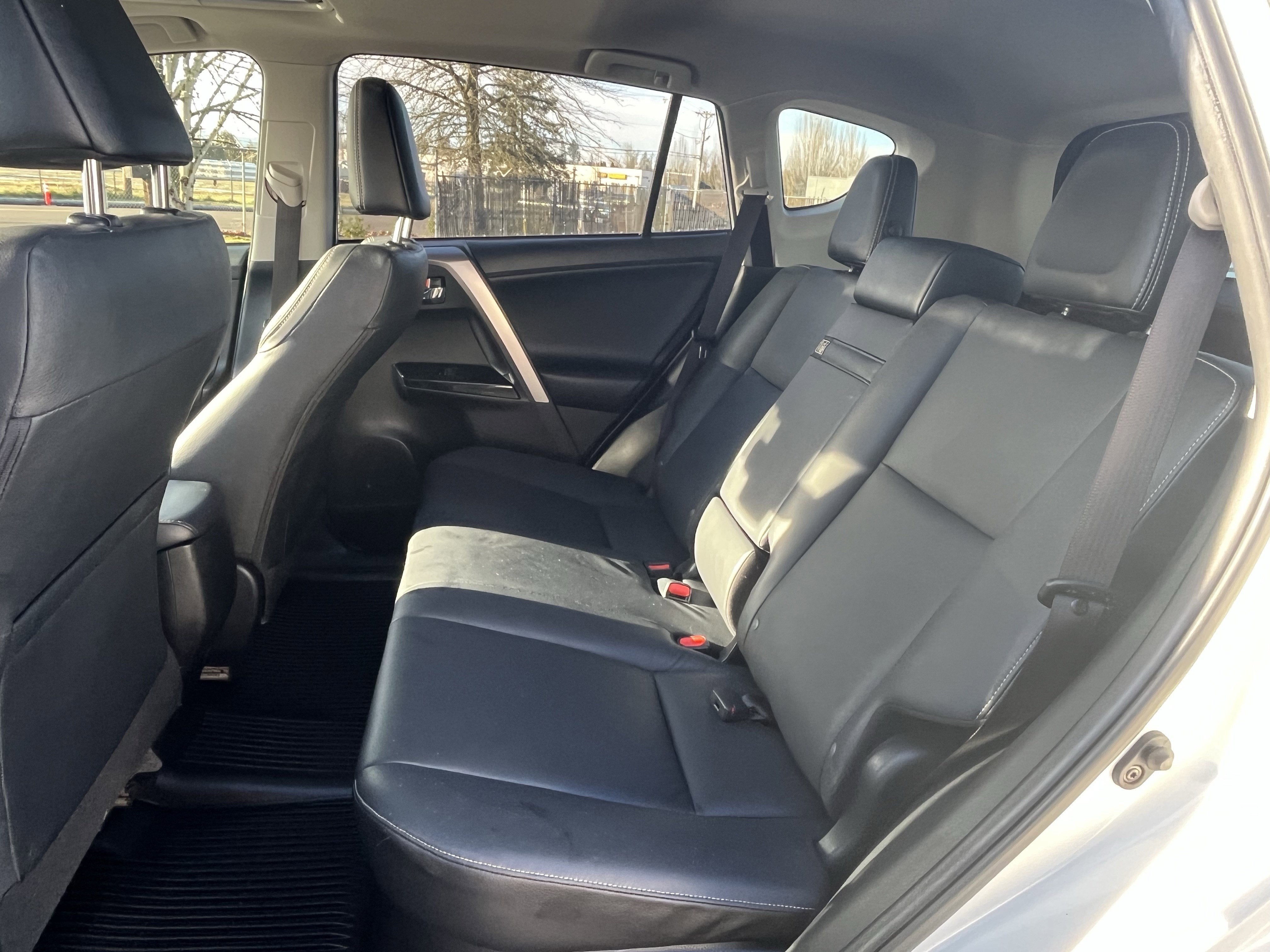 2017 Toyota RAV4 Hybrid Limited