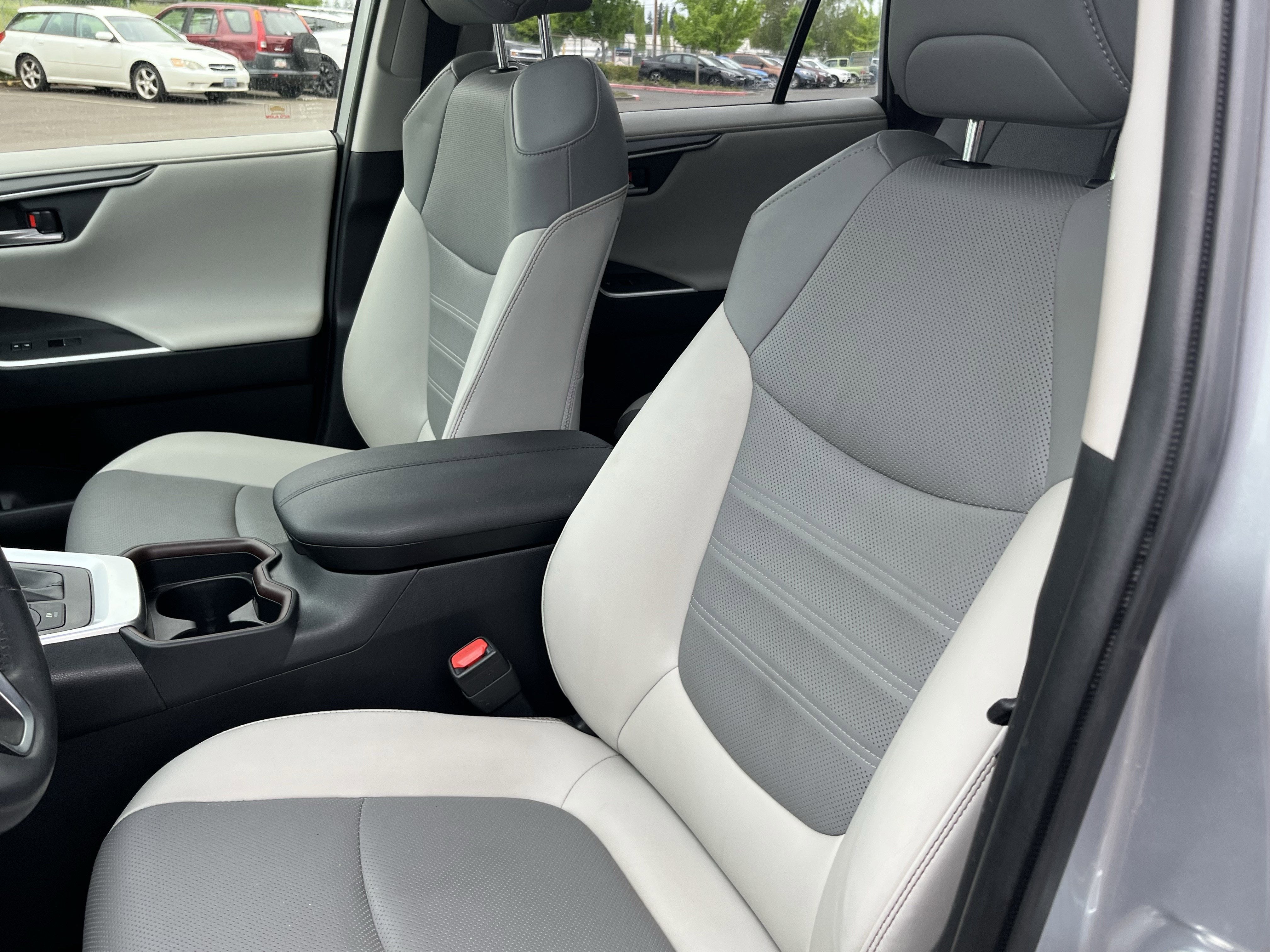 2020 Toyota RAV4 Hybrid Limited