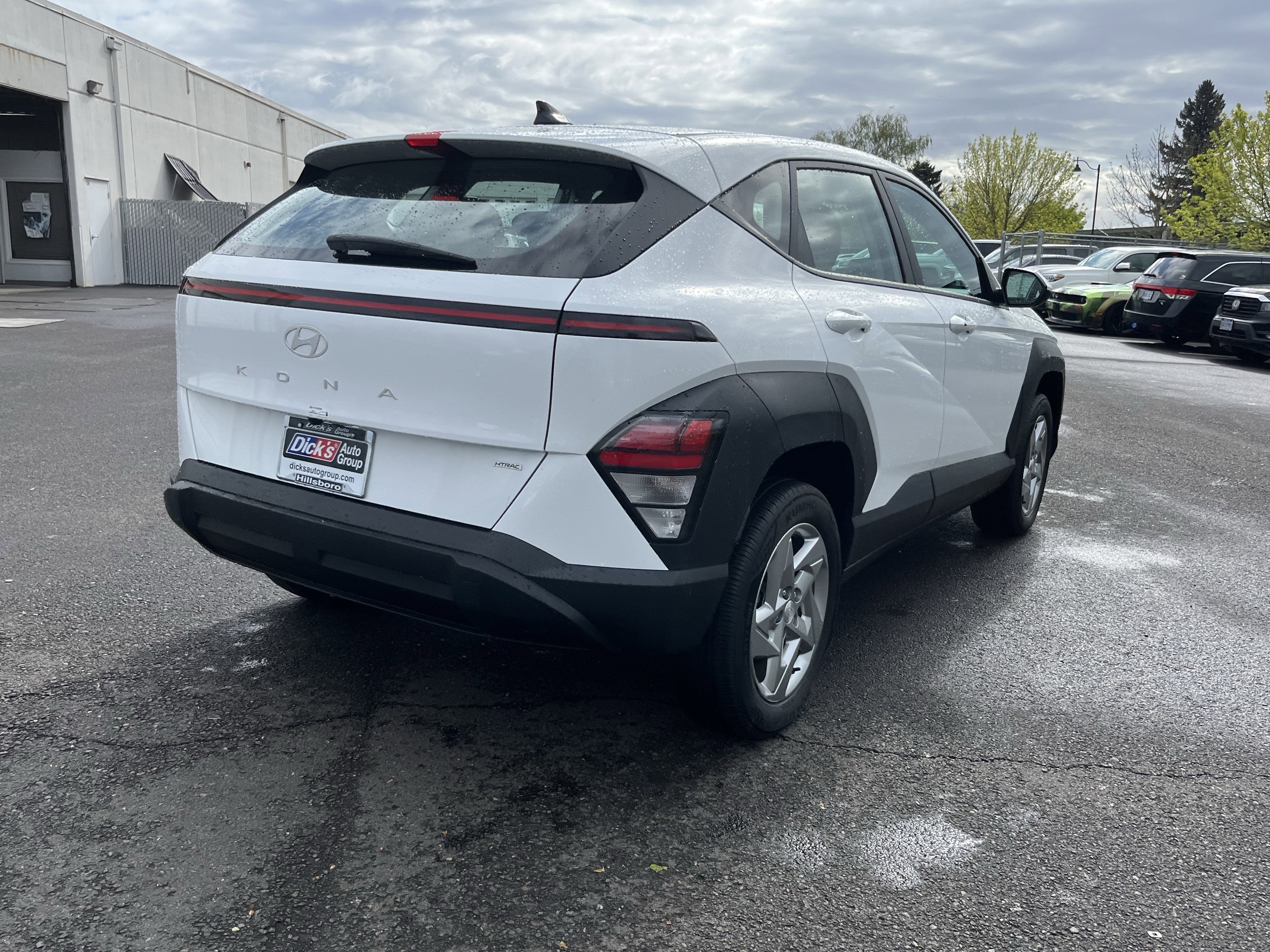 2024 Hyundai KONA SE