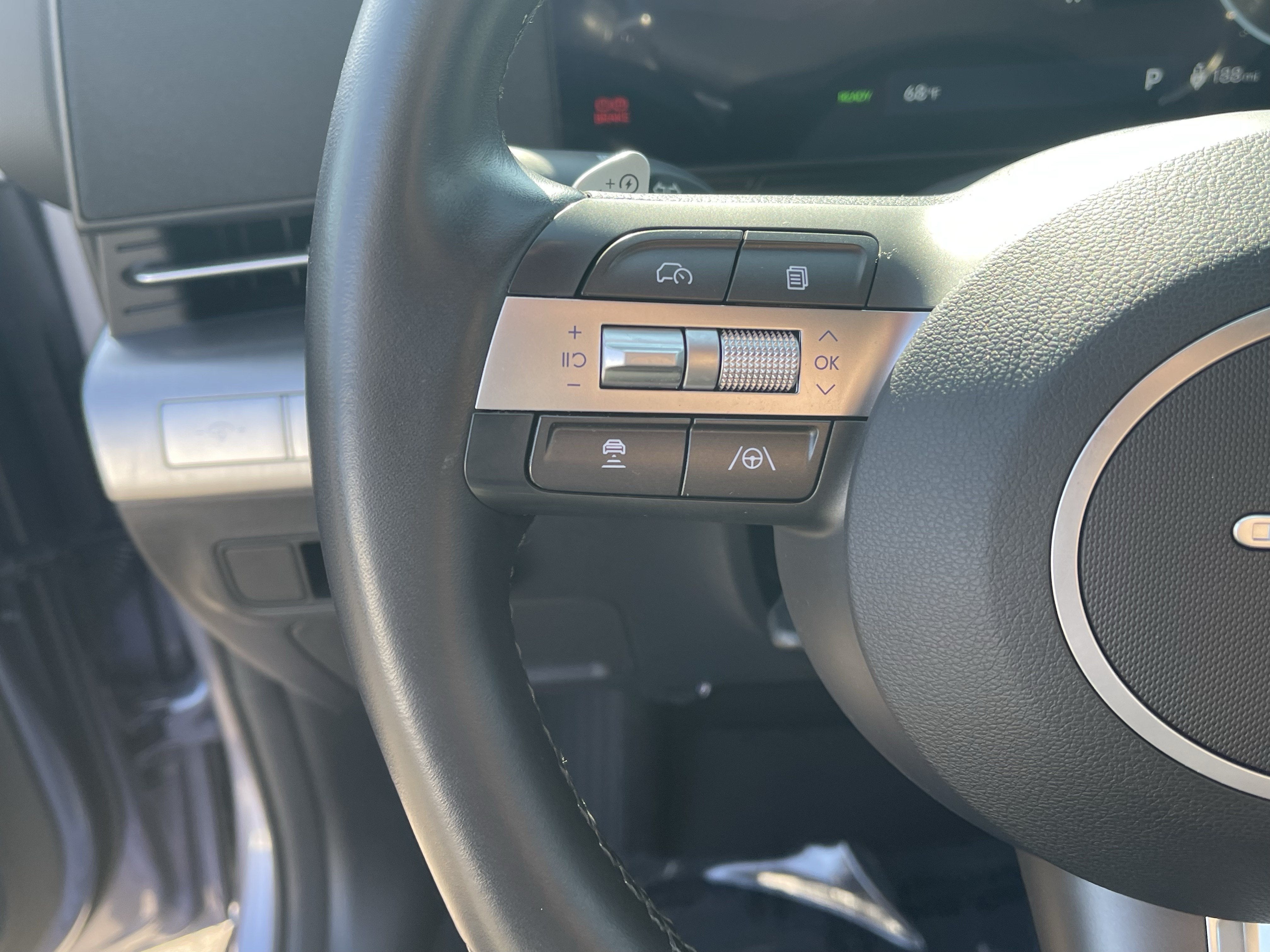 2024 Hyundai KONA ELECTRIC SEL