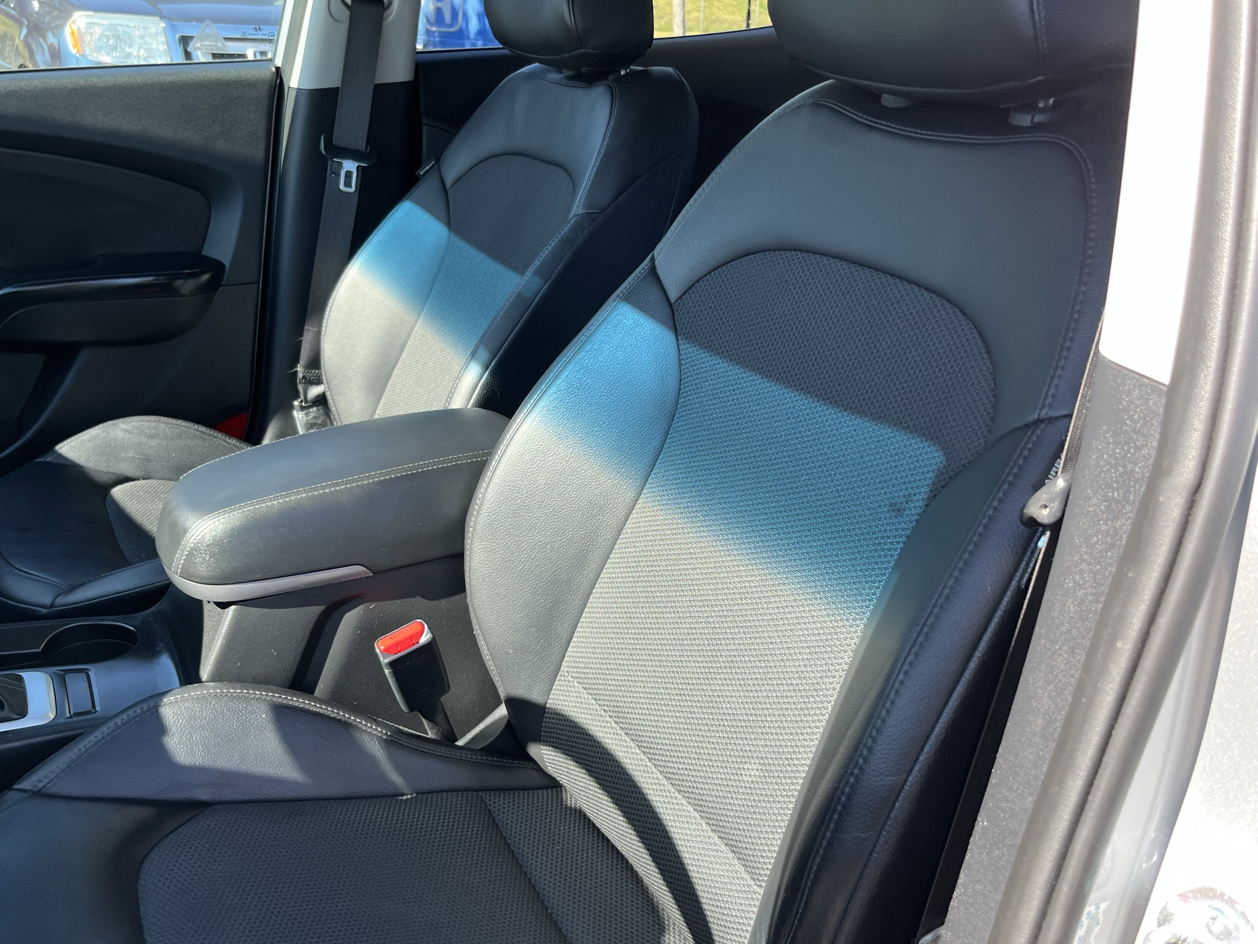 2014 Hyundai TUCSON SE