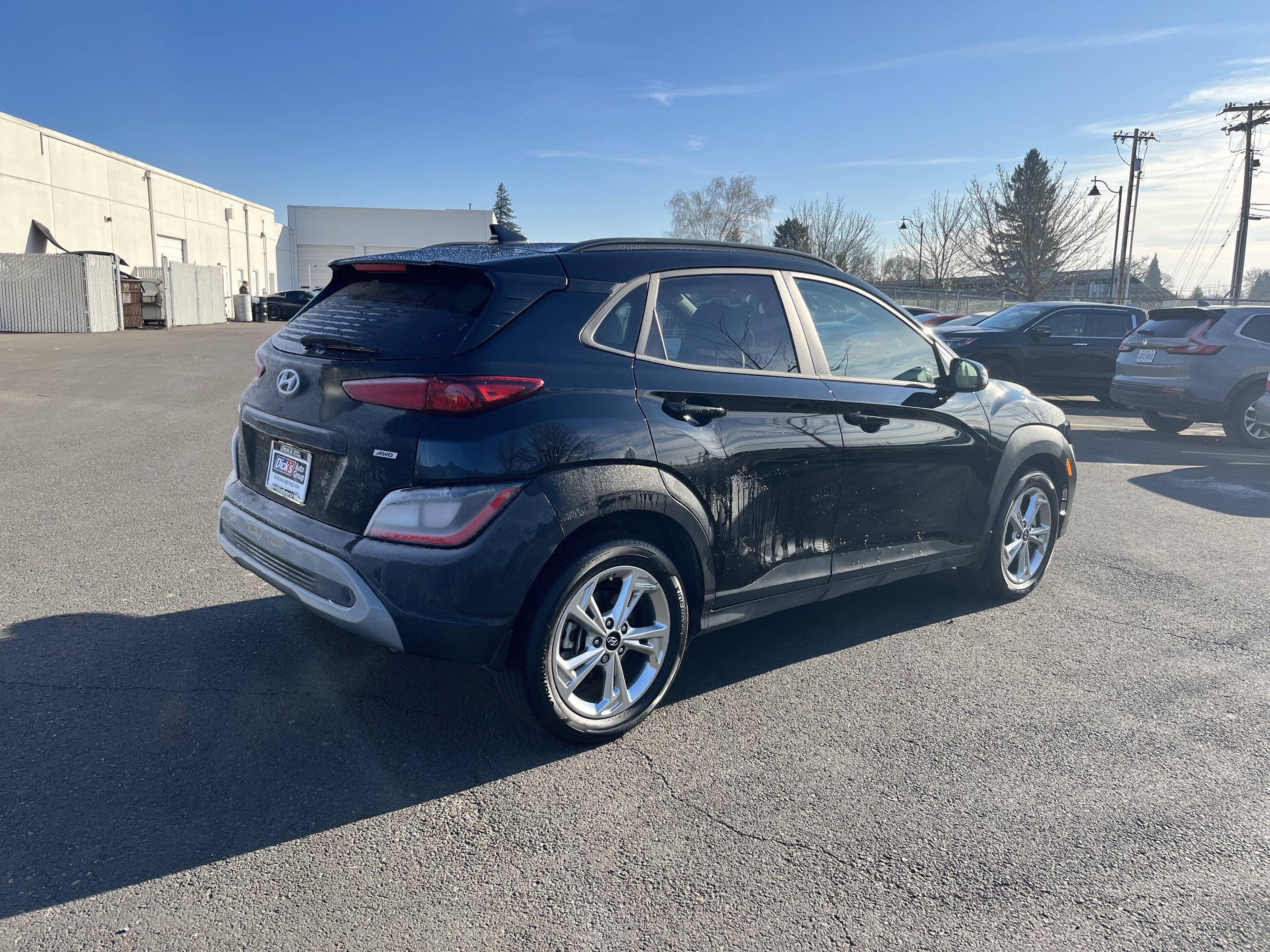 2023 Hyundai KONA SEL