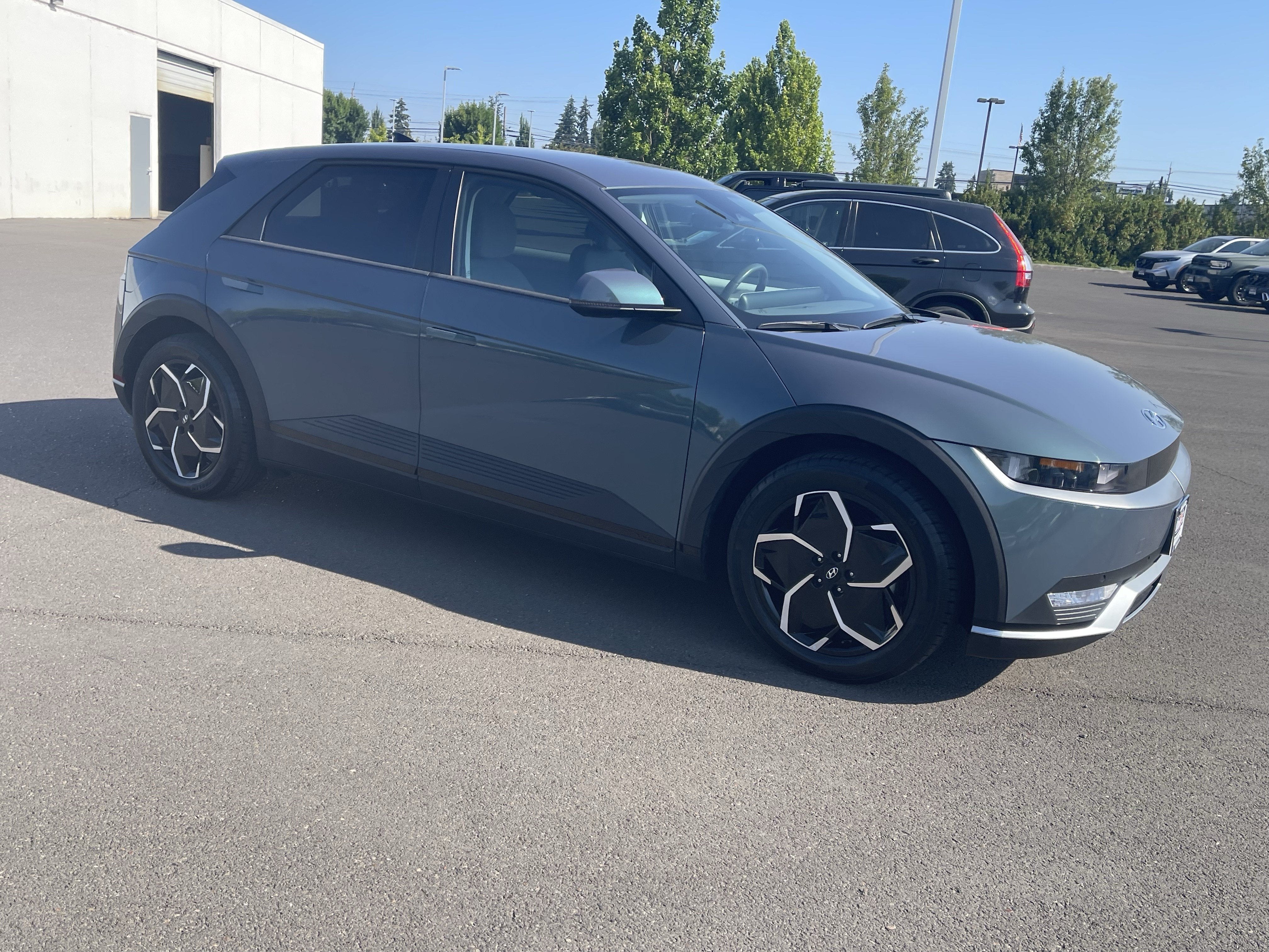 2024 Hyundai IONIQ 5 SEL